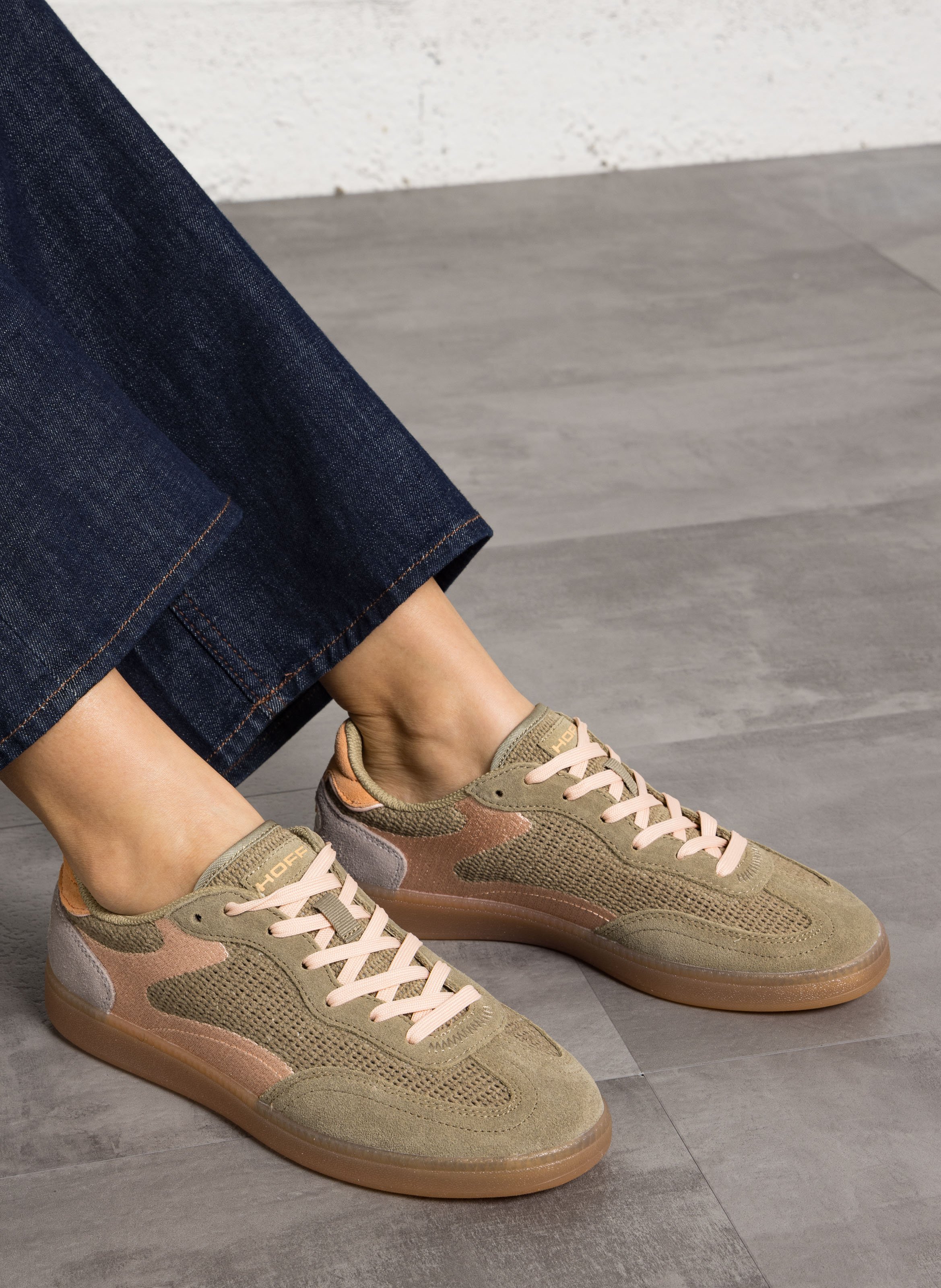 Baskets basses à lacets HOFF Kaki