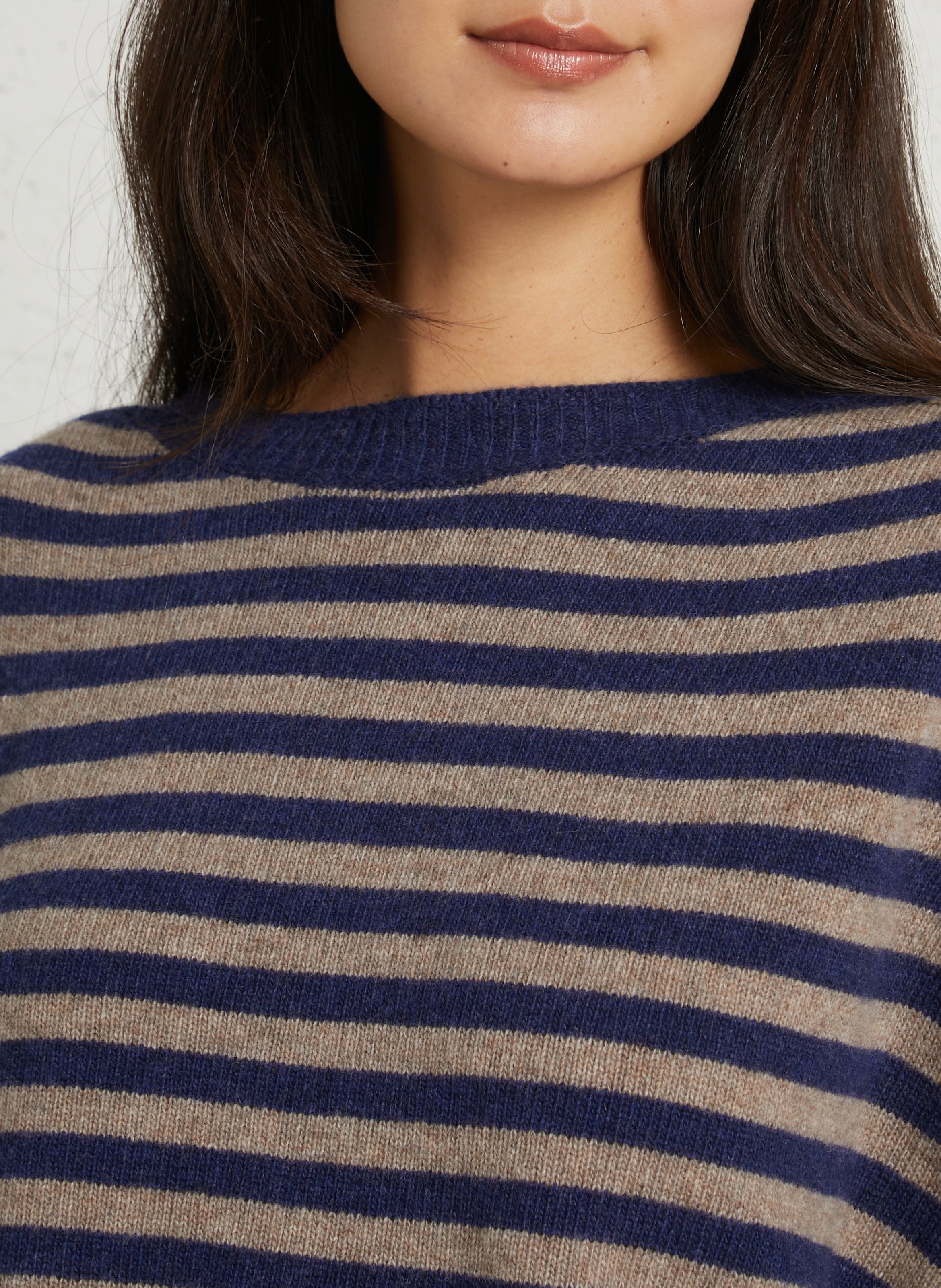 Loose-fit round-neck wool jumper HOD PARIS Blue