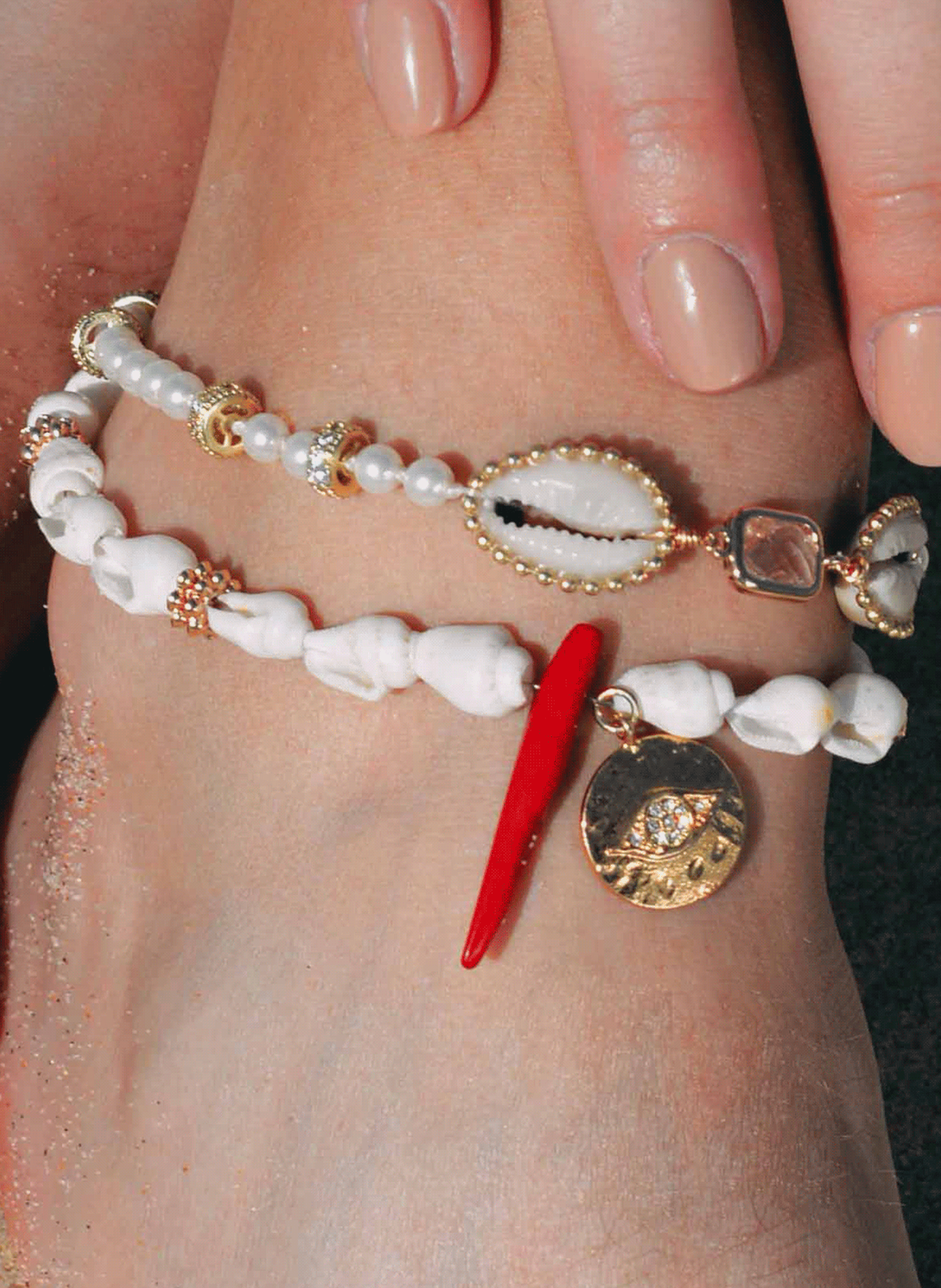 Adjustable anklet with resin shells HIPANEMA White