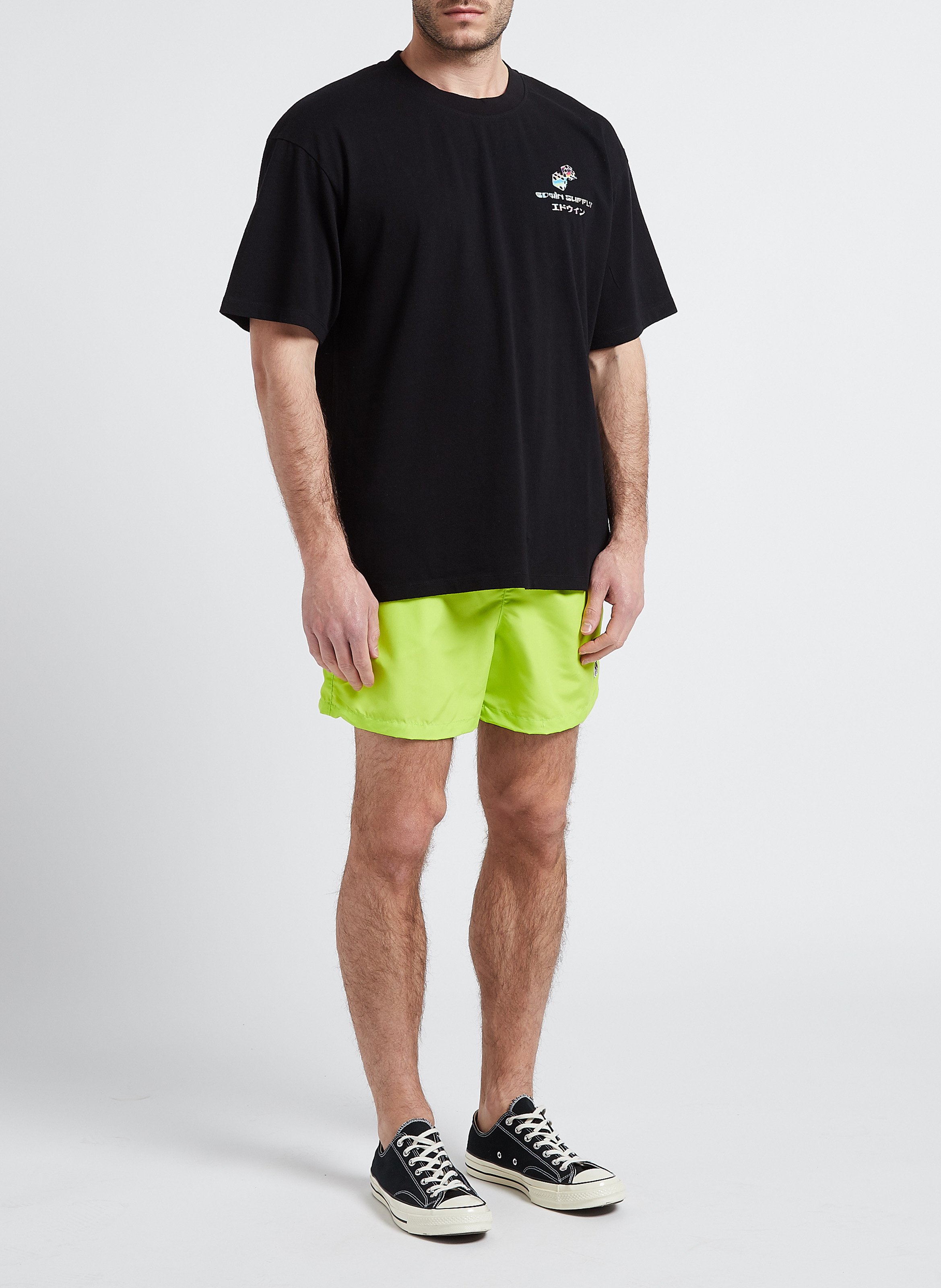 Rundhals-T-Shirt aus Baumwolle mit Siebdruck EDWIN Schwarz