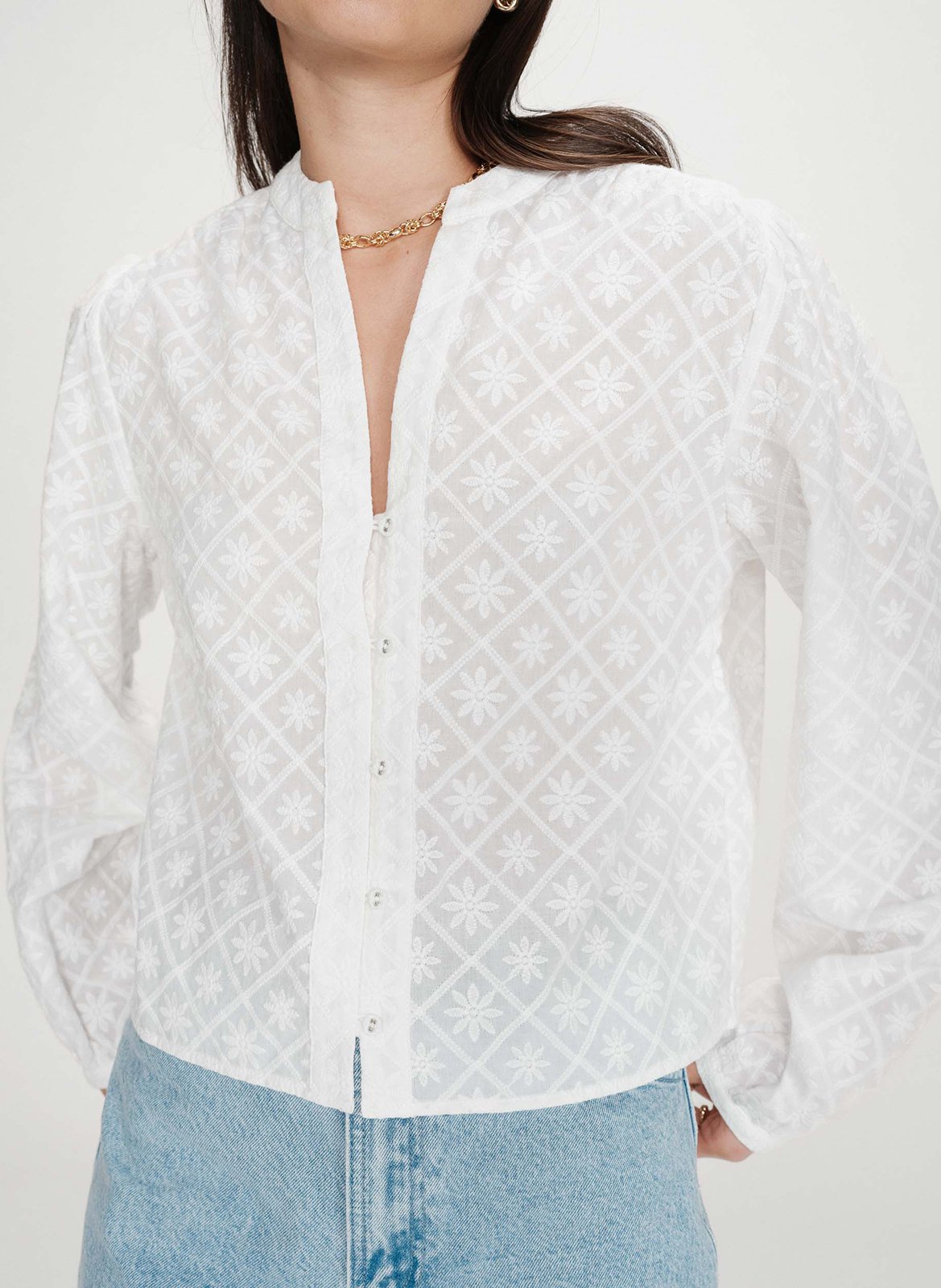 Blouse droite col V en coton brodé GRACE ET MILA Beige