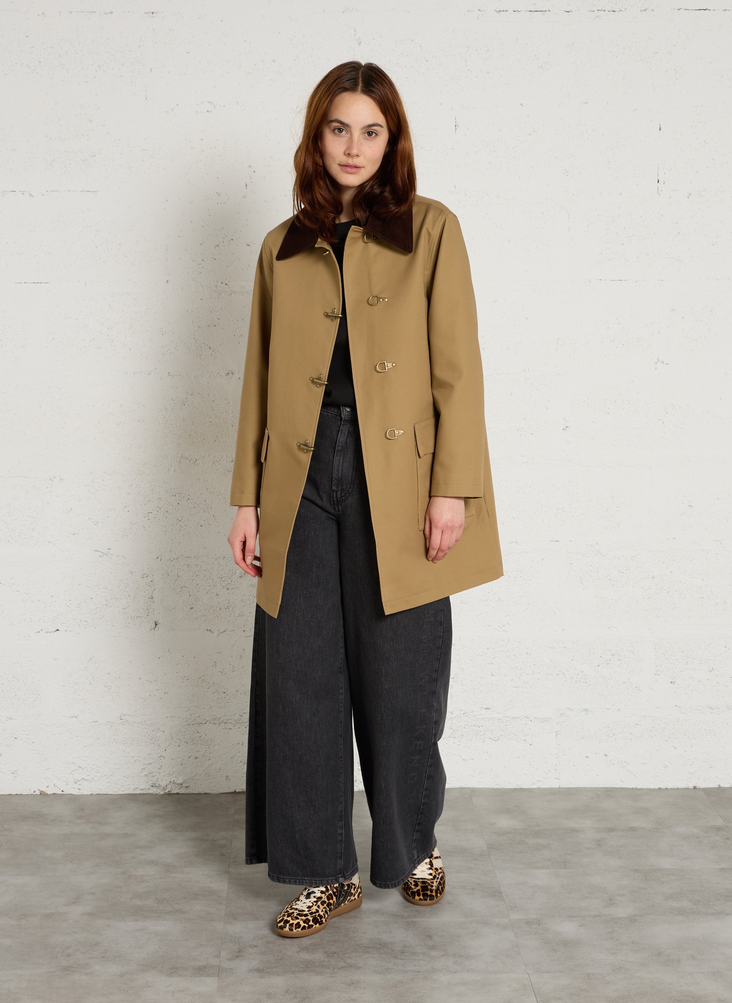 Low-top pony leather printed sneakers CAVAL Beige