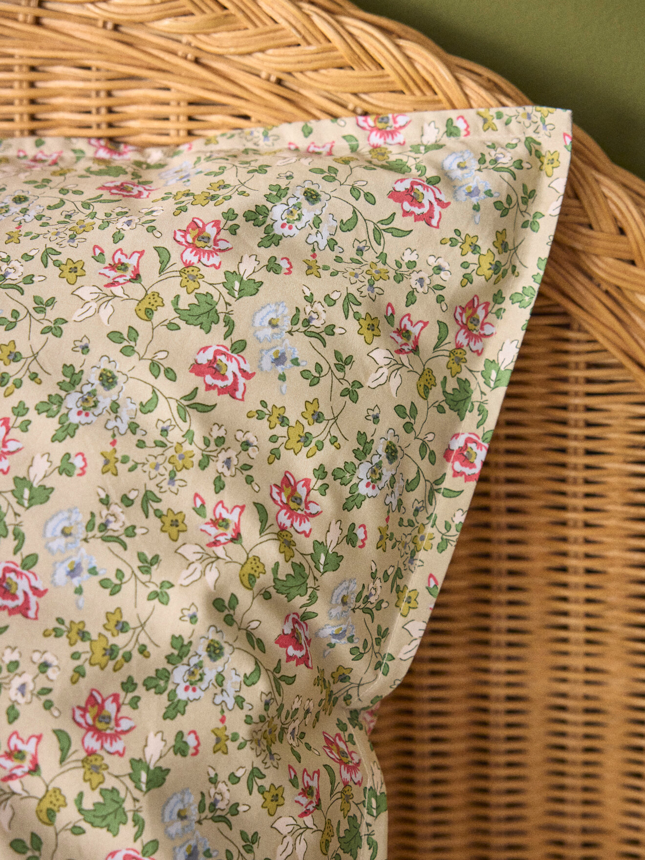 "Alma" Cotton Percale Pillowcase CYRILLUS Beige