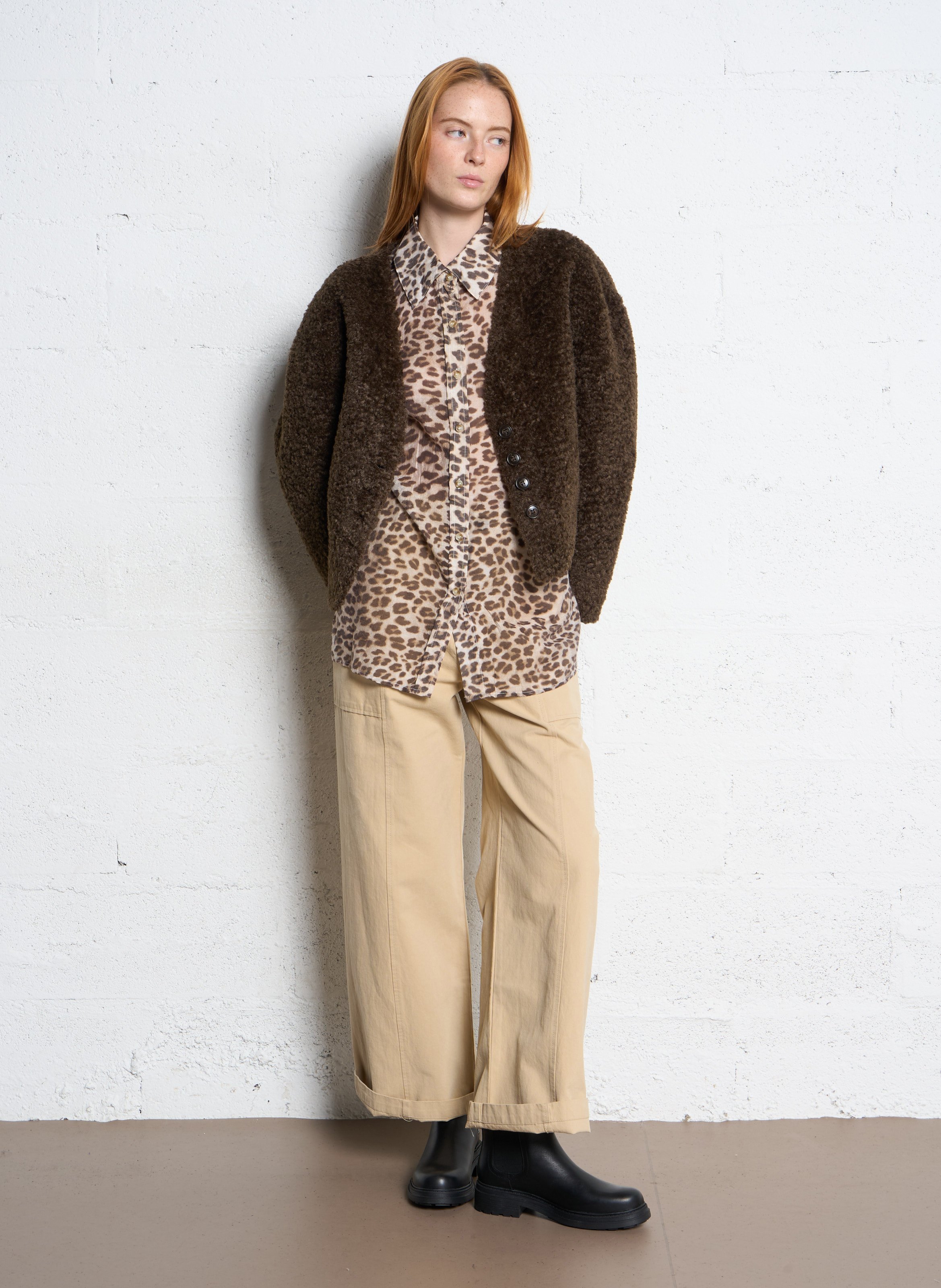 Kunstpelzjacke mit Rundhalsausschnitt THE KORNER Braun