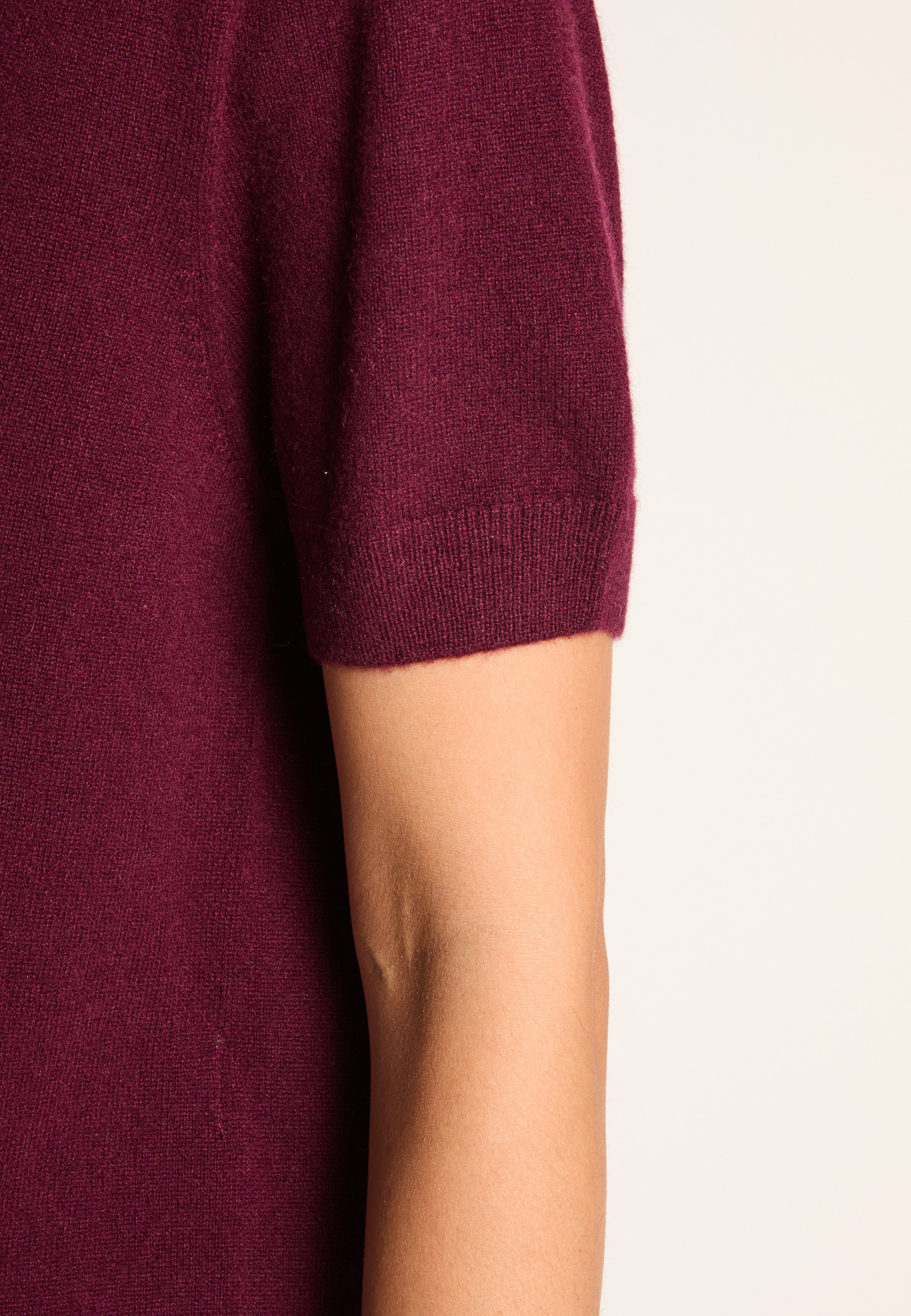 Cashmere T-shirt MAISON MONTAGUT Purple
