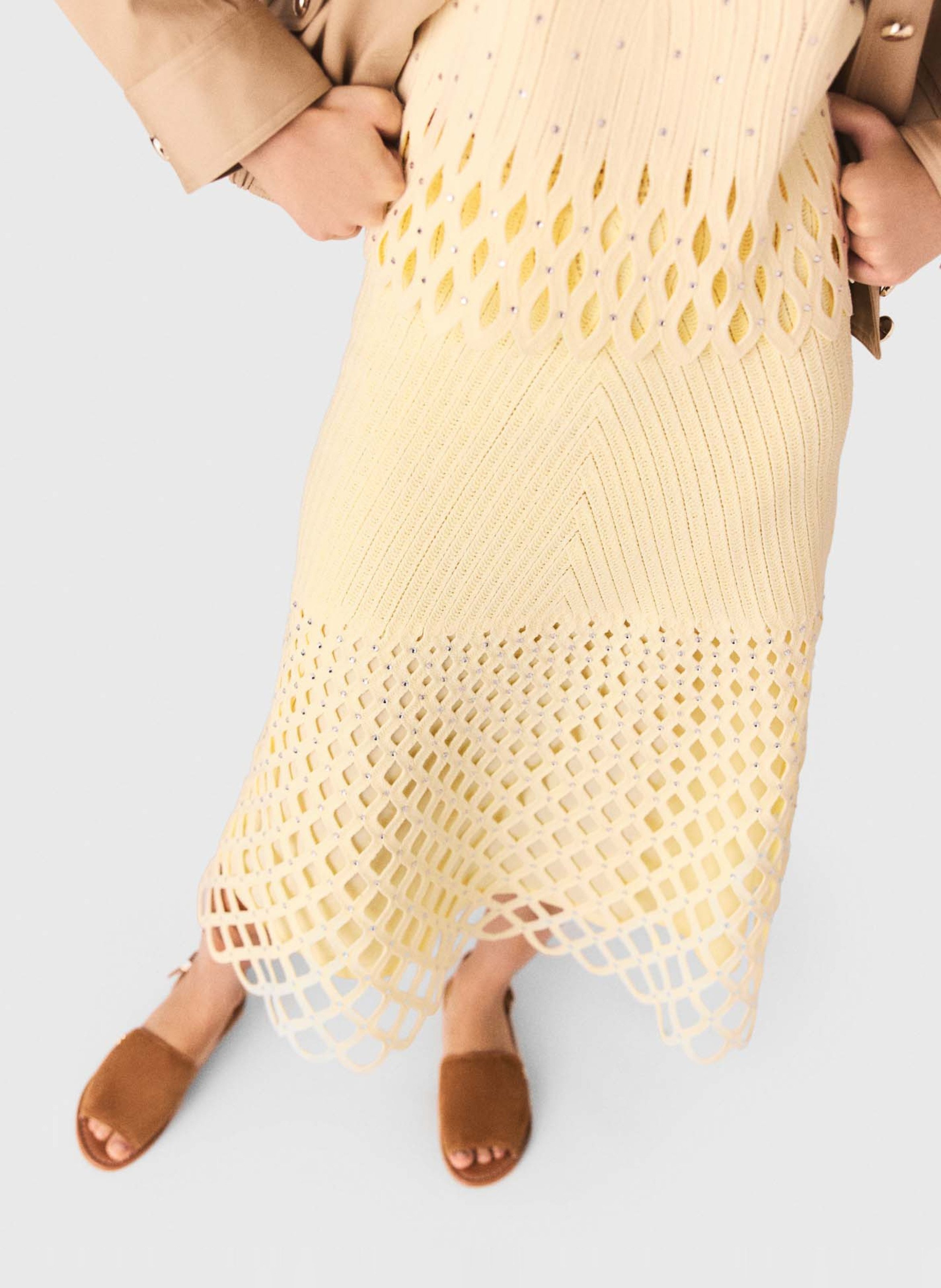 Halflange, opengewerkte rok MAJE Geel