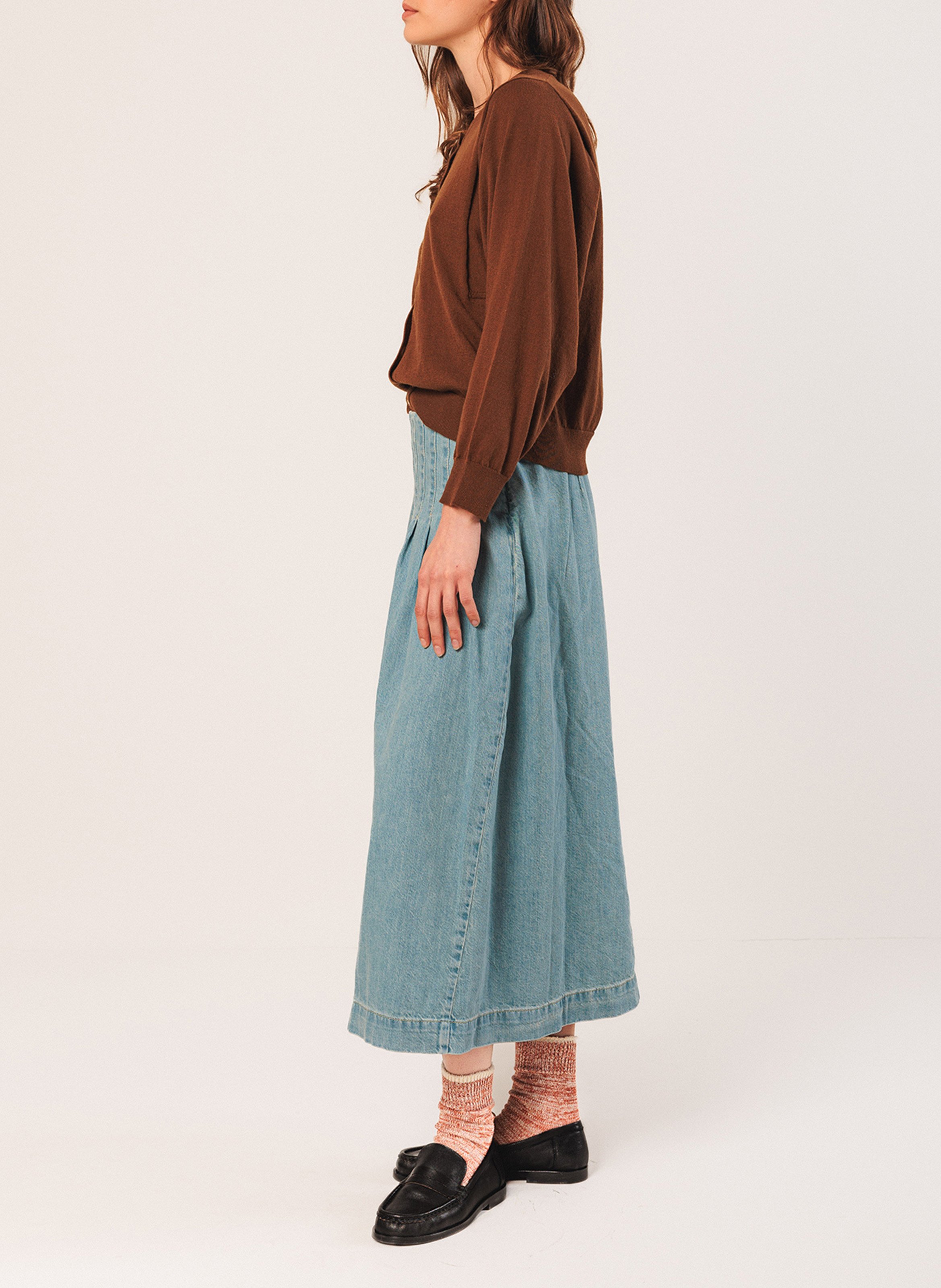 Gilet col rond en coton bio mélangé INDI & COLD Marron