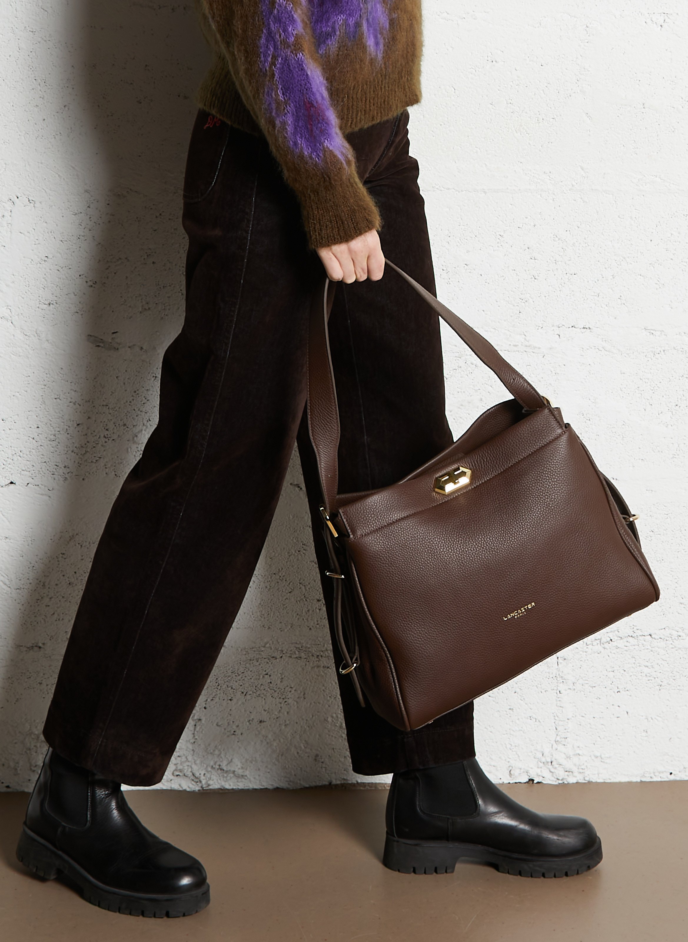 Sac hobo avec fermoir en cuir grainé LANCASTER PARIS Marron