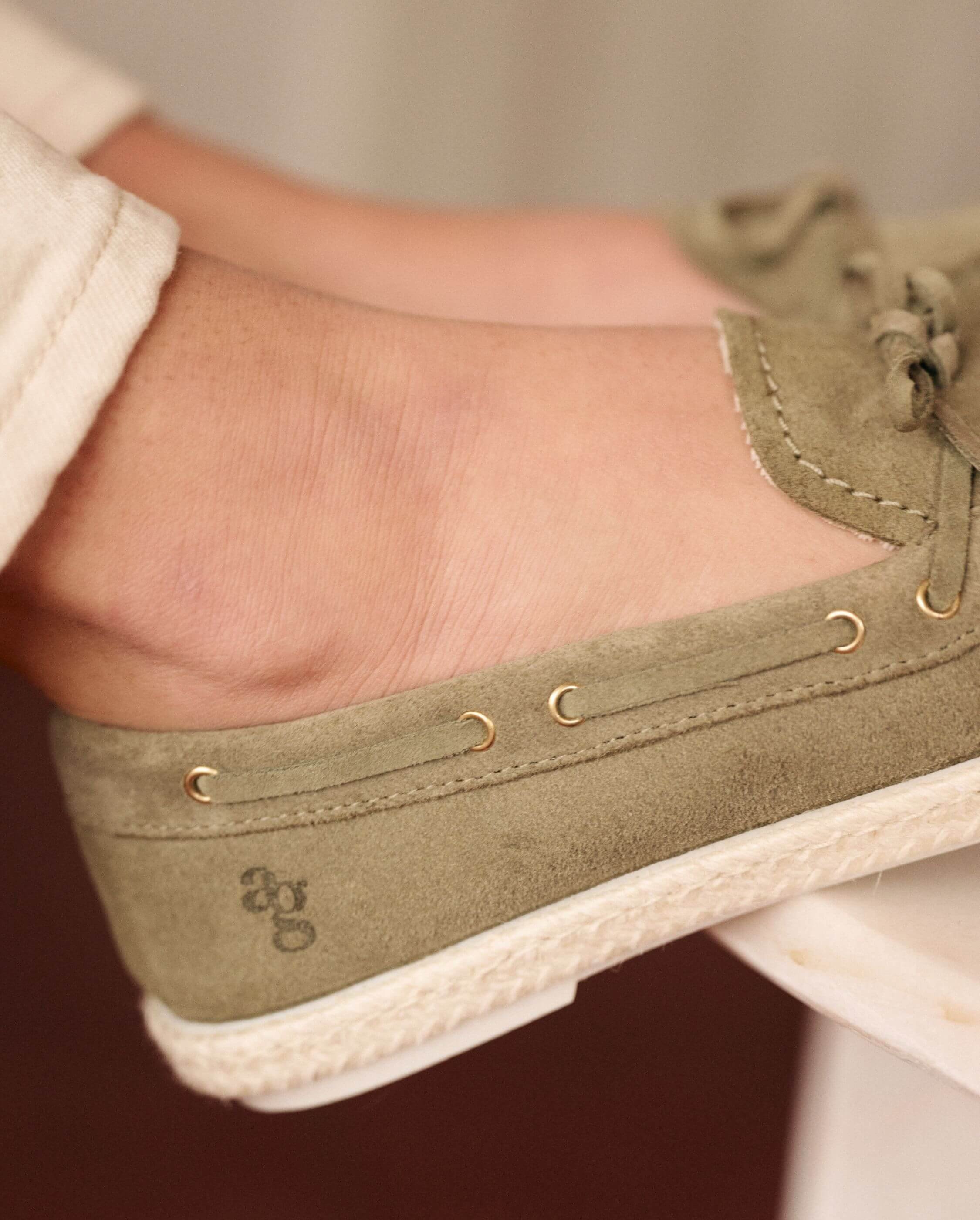 Betty women's boat moccasin, khaki leather ANGARDE Khaki