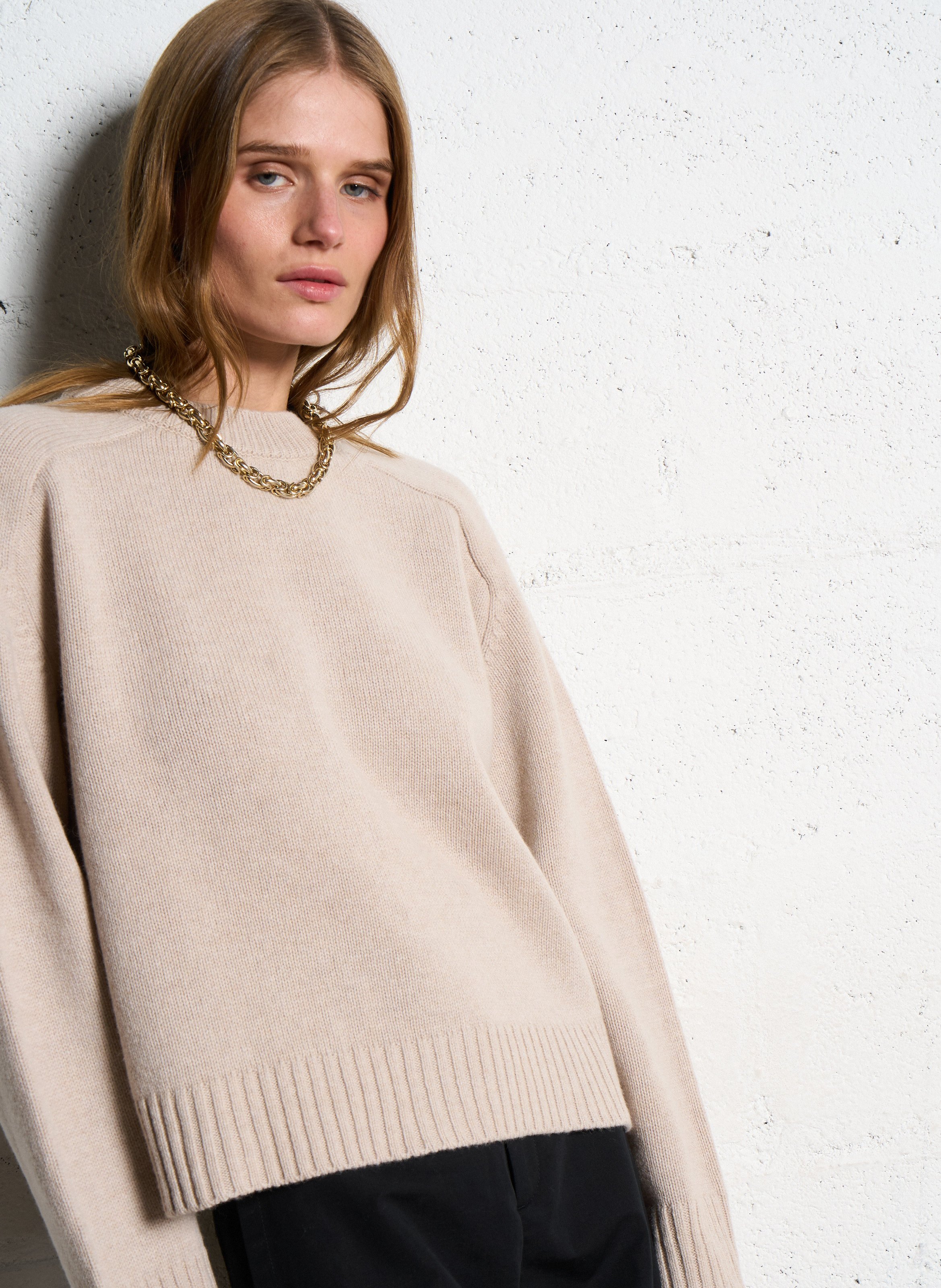 Pull col rond ample en laine  SOEUR Beige