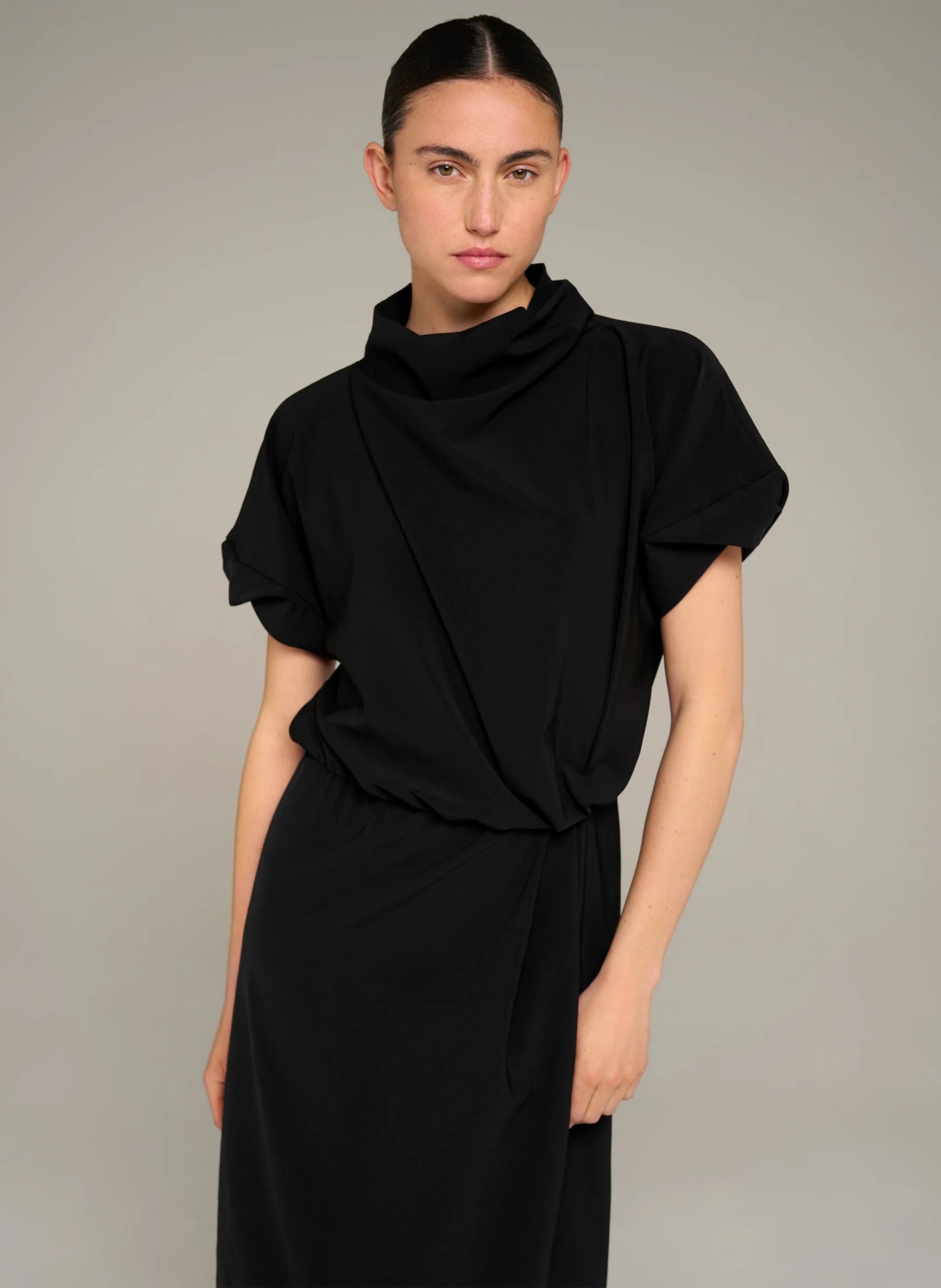Solid straight midi dress COTELAC Black