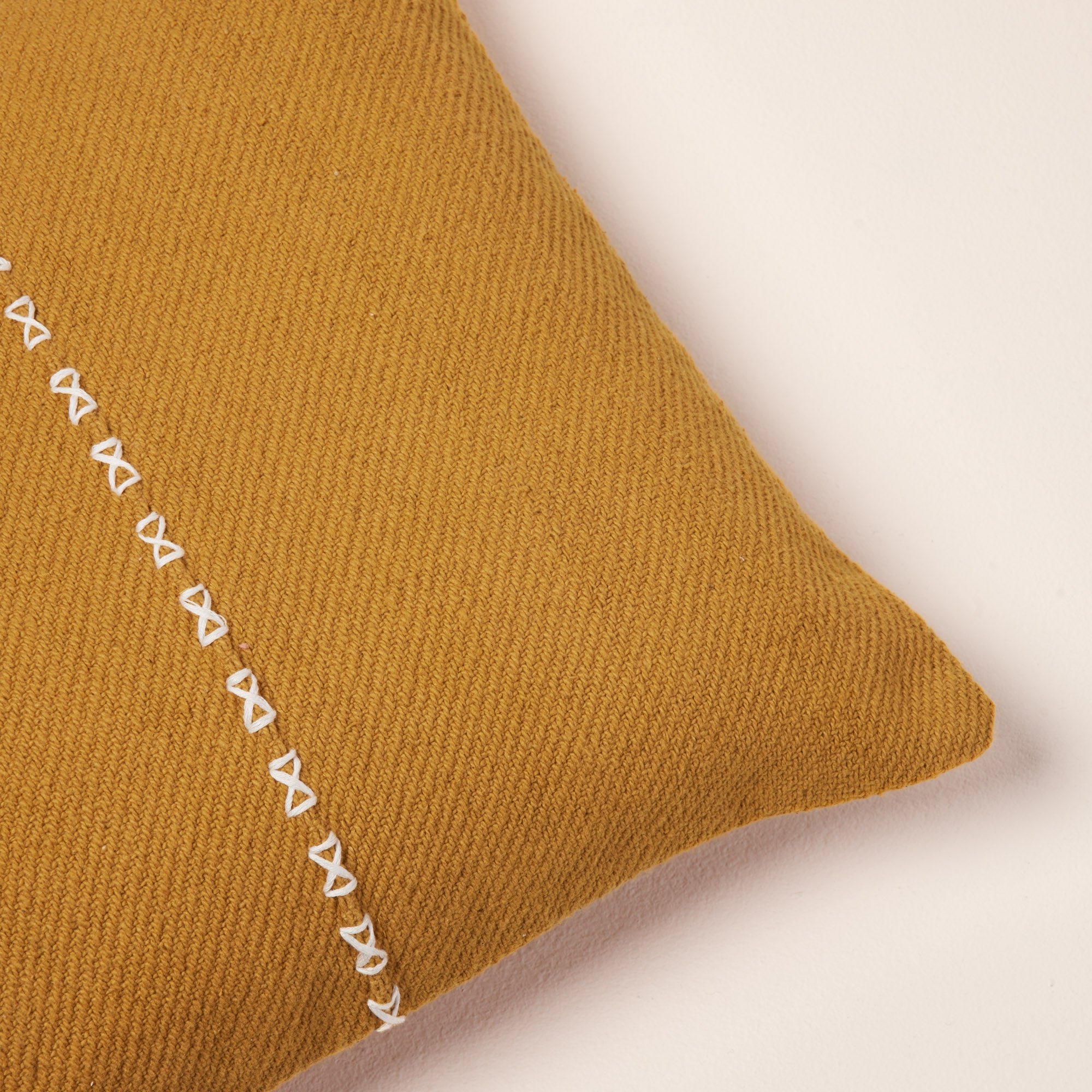 Cushion cover Yellow