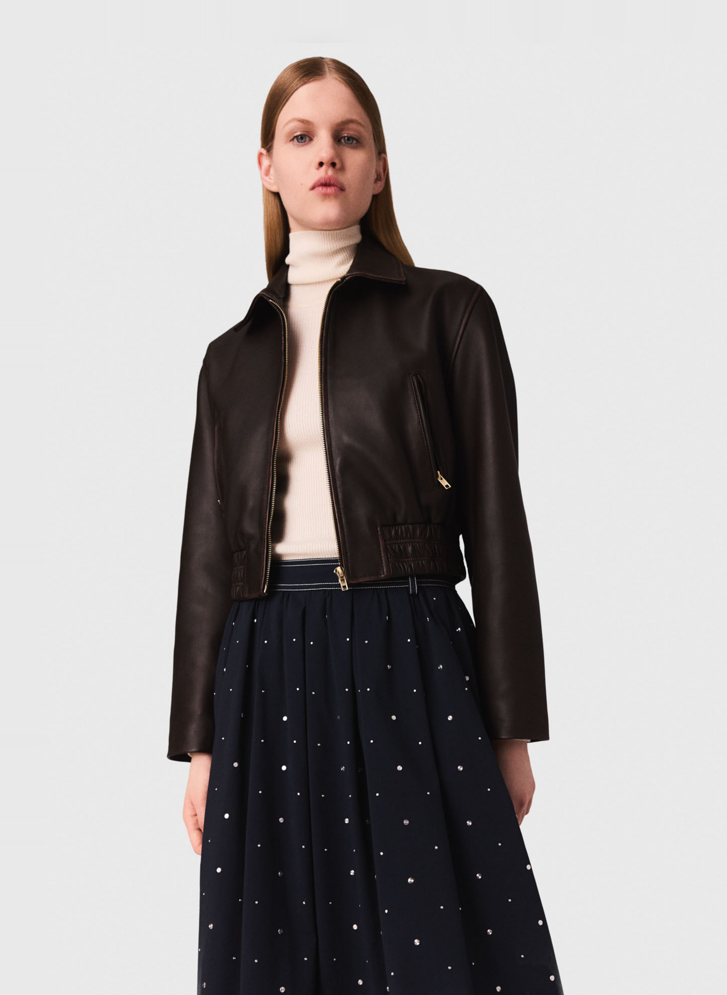 Blouson court zippé en cuir MAJE Marron