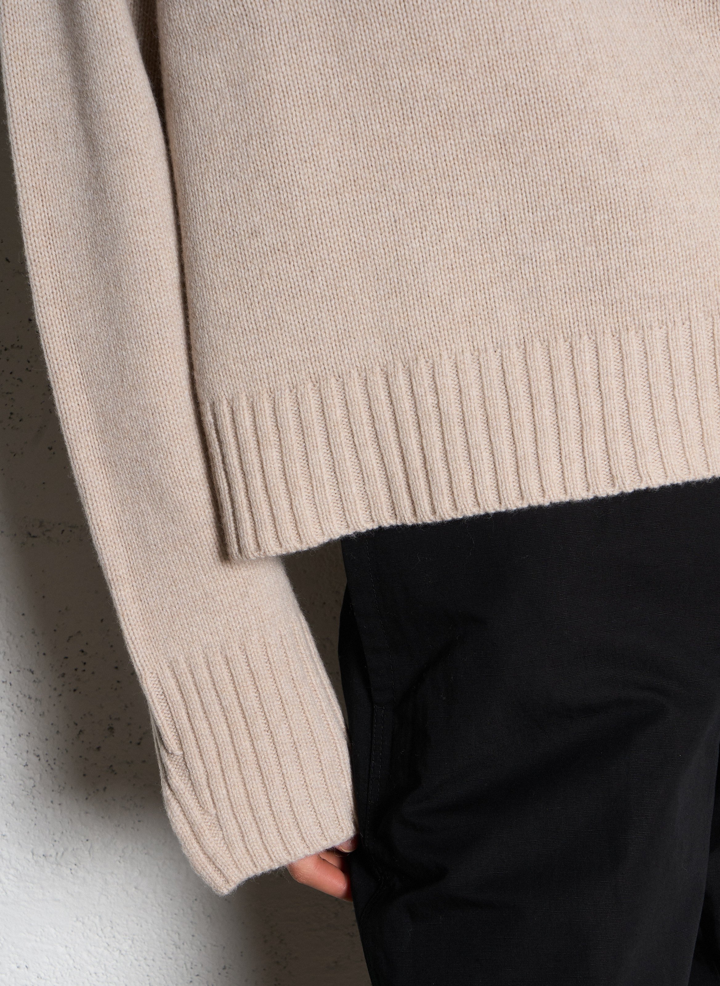 Pull col rond ample en laine  SOEUR Beige