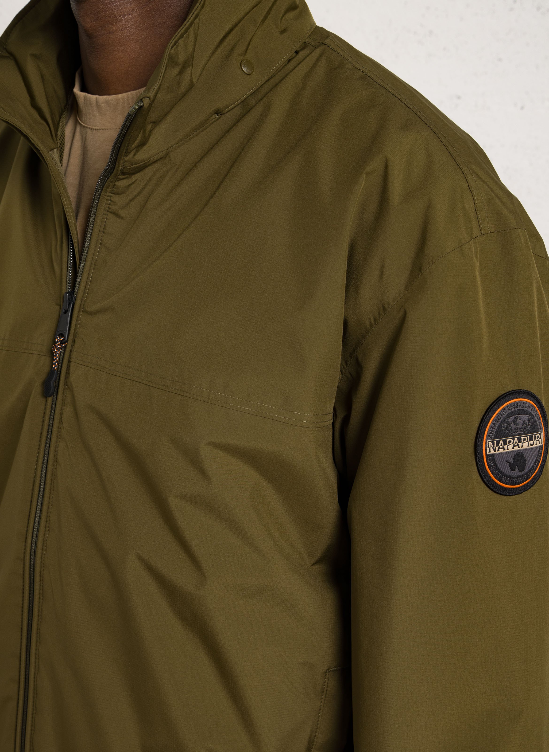 Buttoned and zipped high-neck fitted raincoat NAPAPIJRI Green