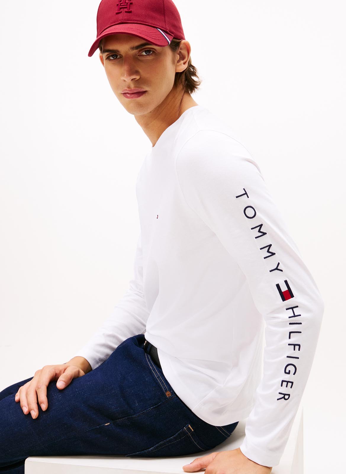 Tee-shirt col rond regular-fit en coton TOMMY HILFIGER Blanc