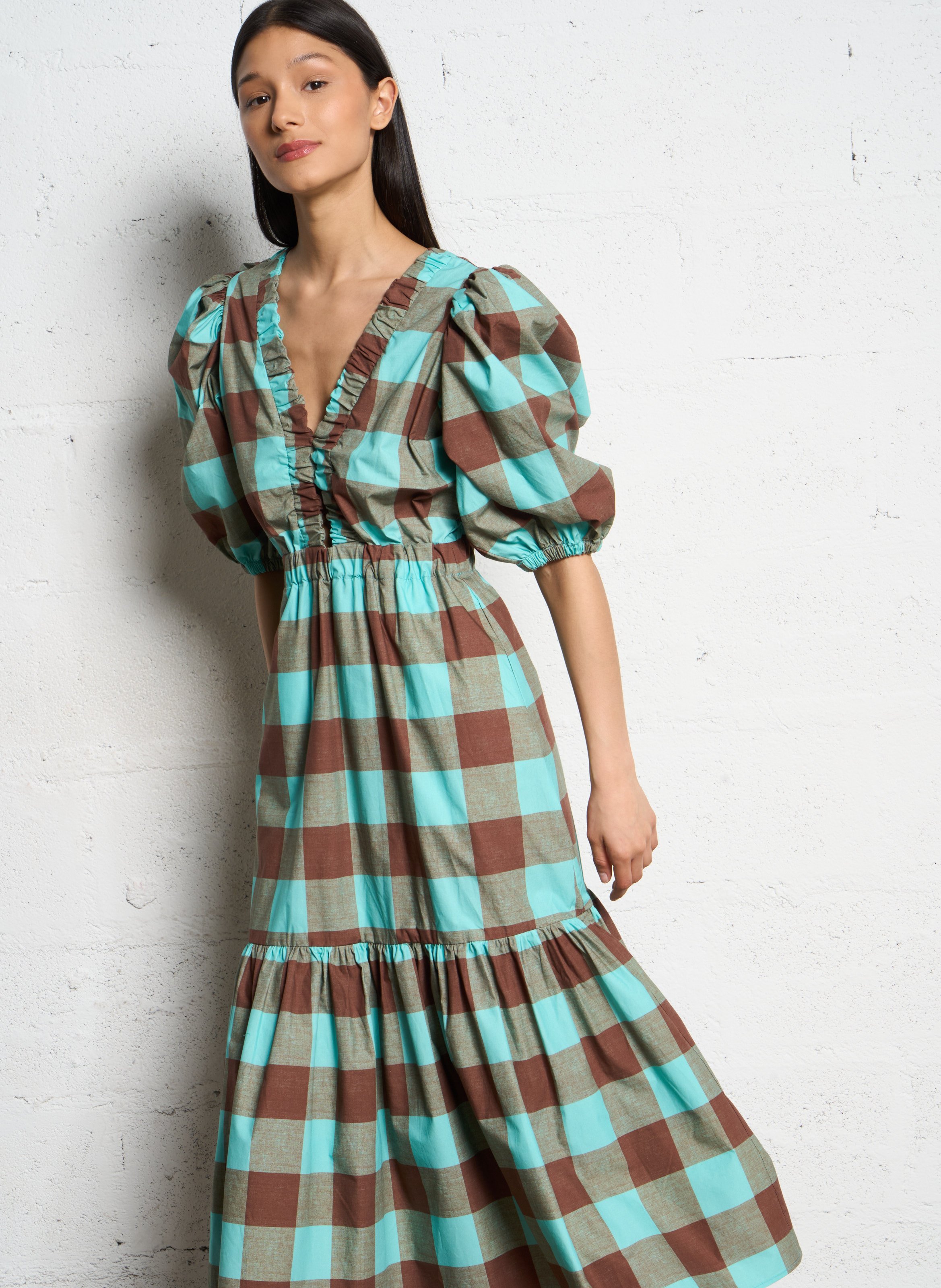 Robe longue cintrée col V en coton DR BLOOM