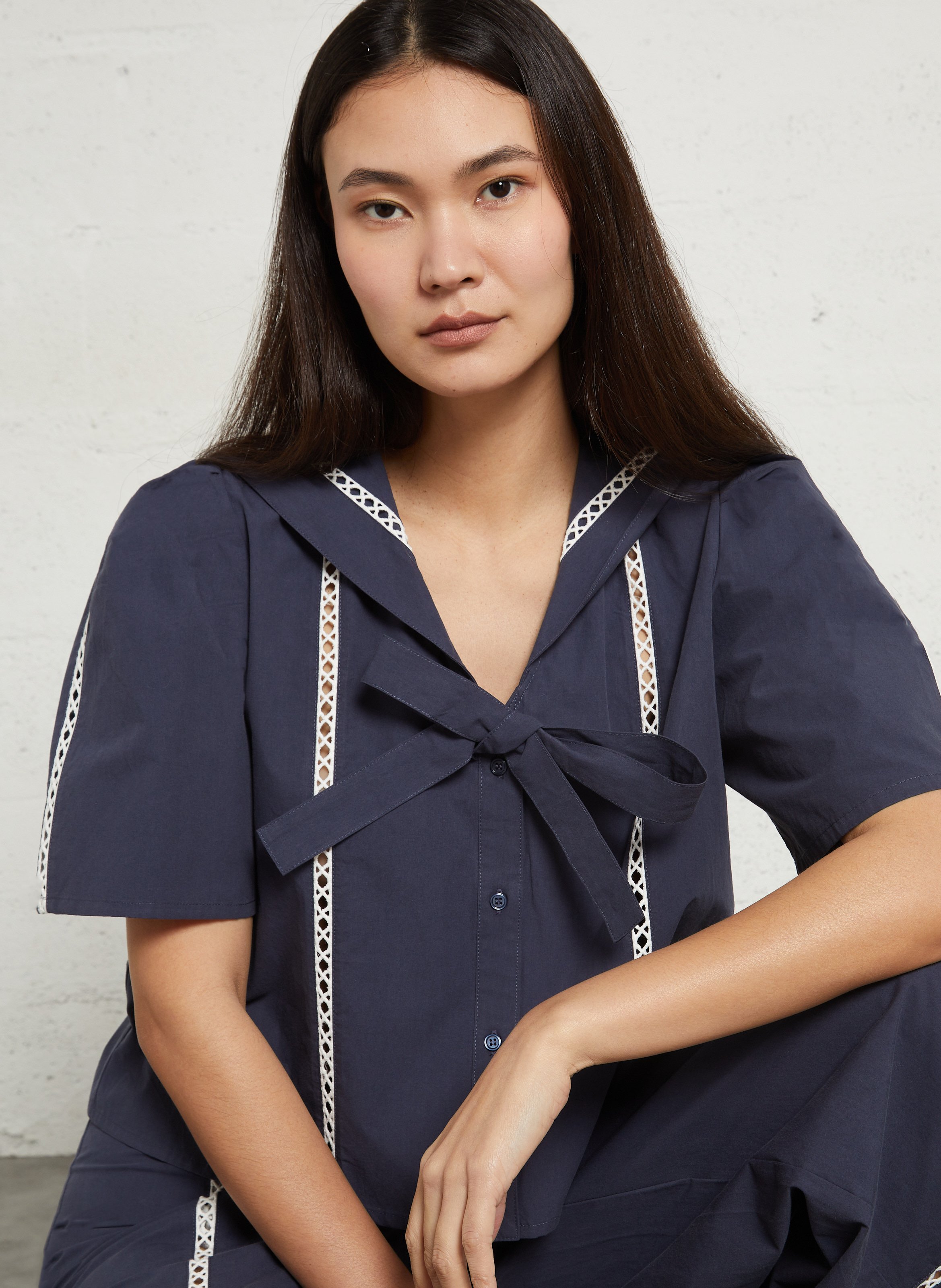 Kurzarm-Baumwollbluse THE TINY BIG SISTER Blau