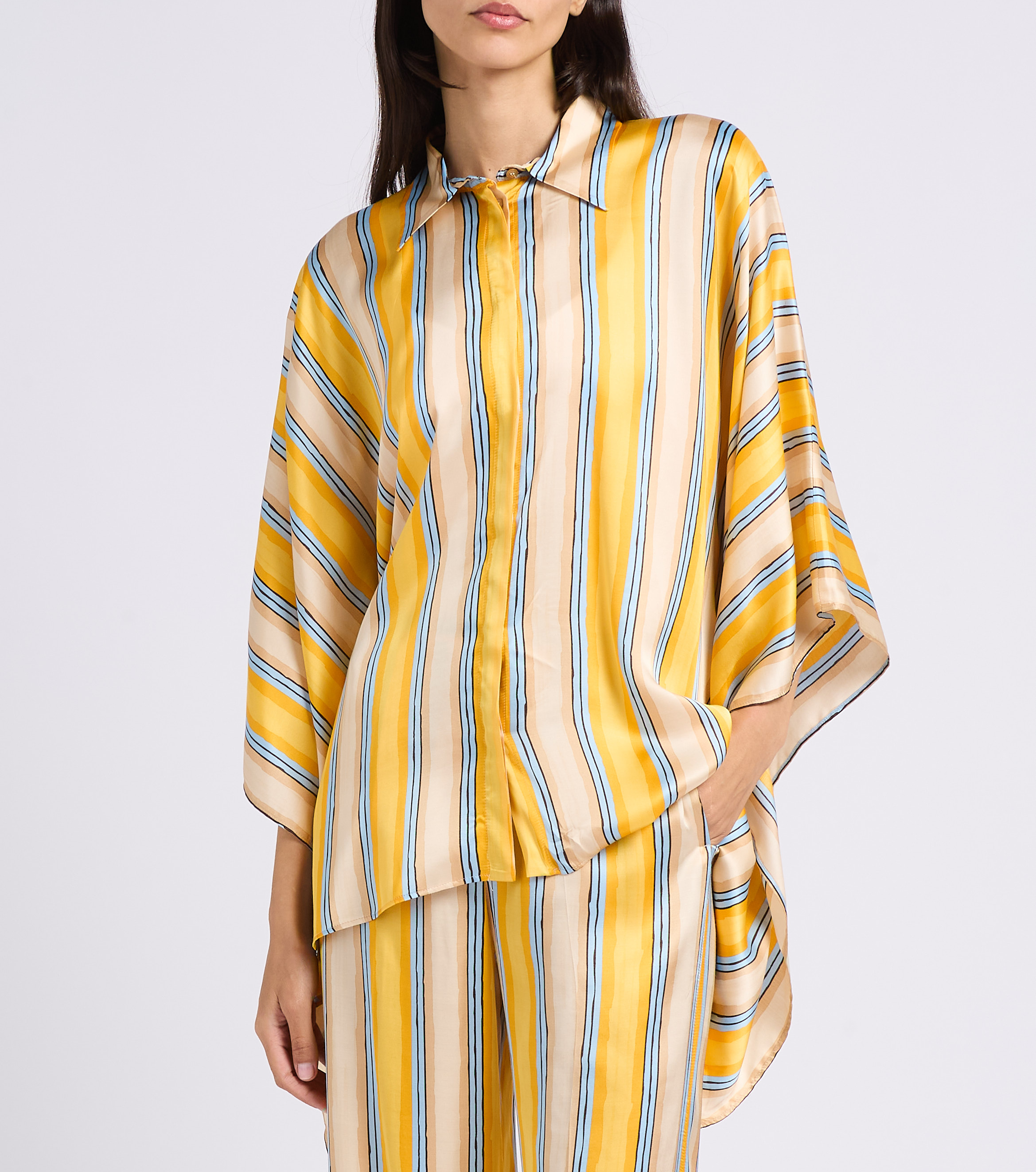 Weites Hemd mit klassischem Kragen und Satin-Streifen. MAX&Co. Gelb