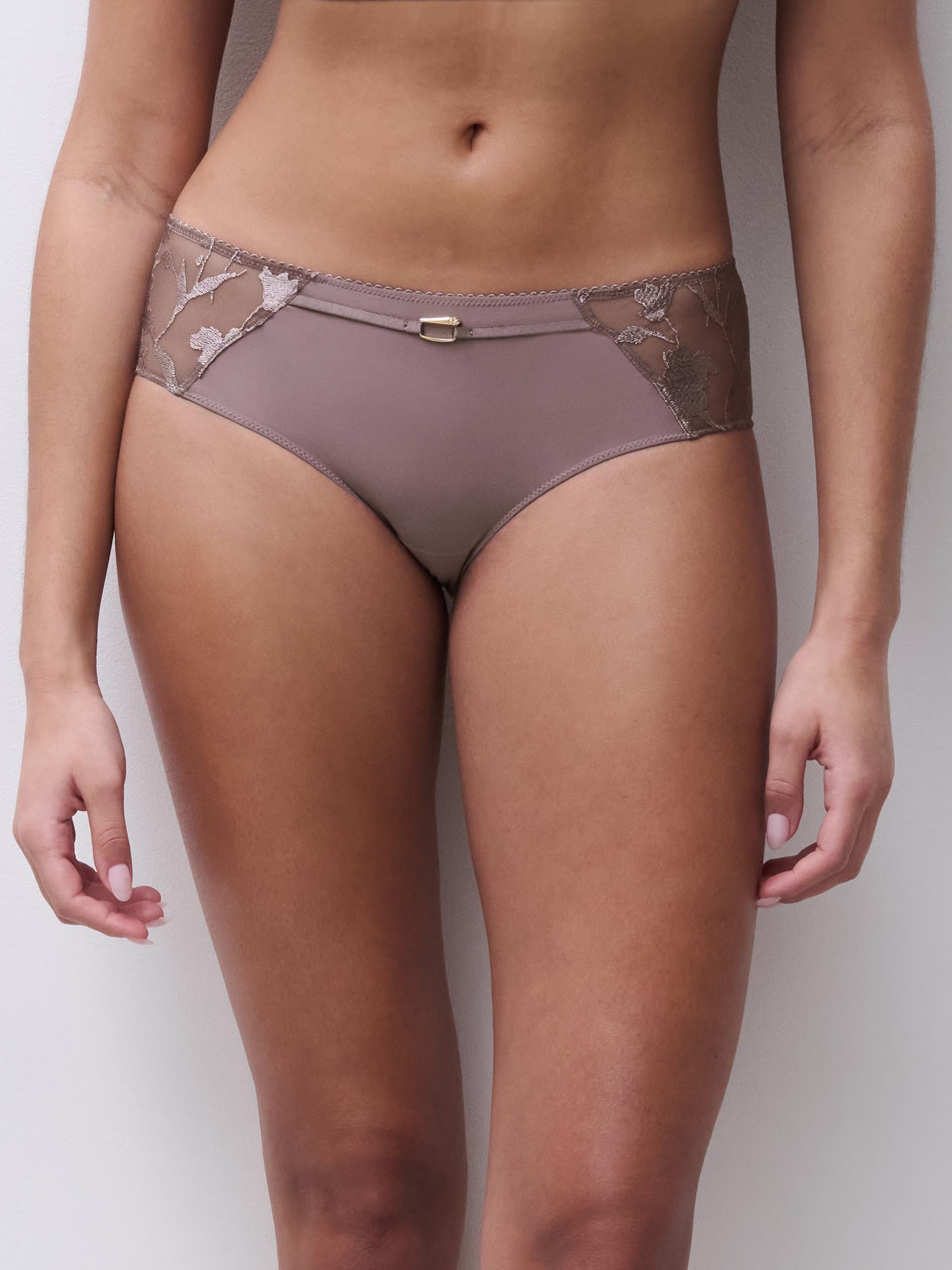 Shorty floral embroidery CHANTELLE