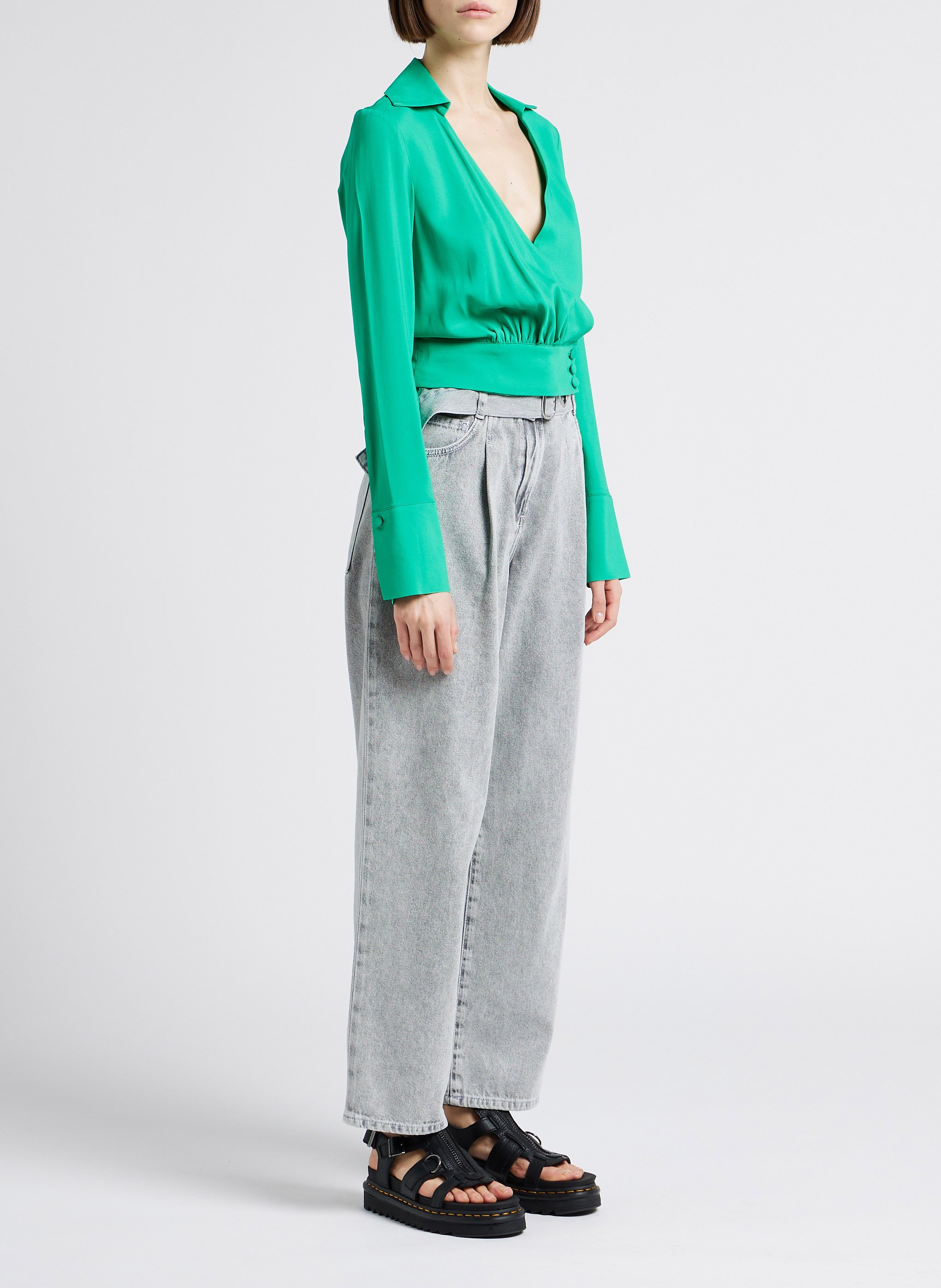 Top décolleté V à revers  MARGAUX LONNBERG Vert