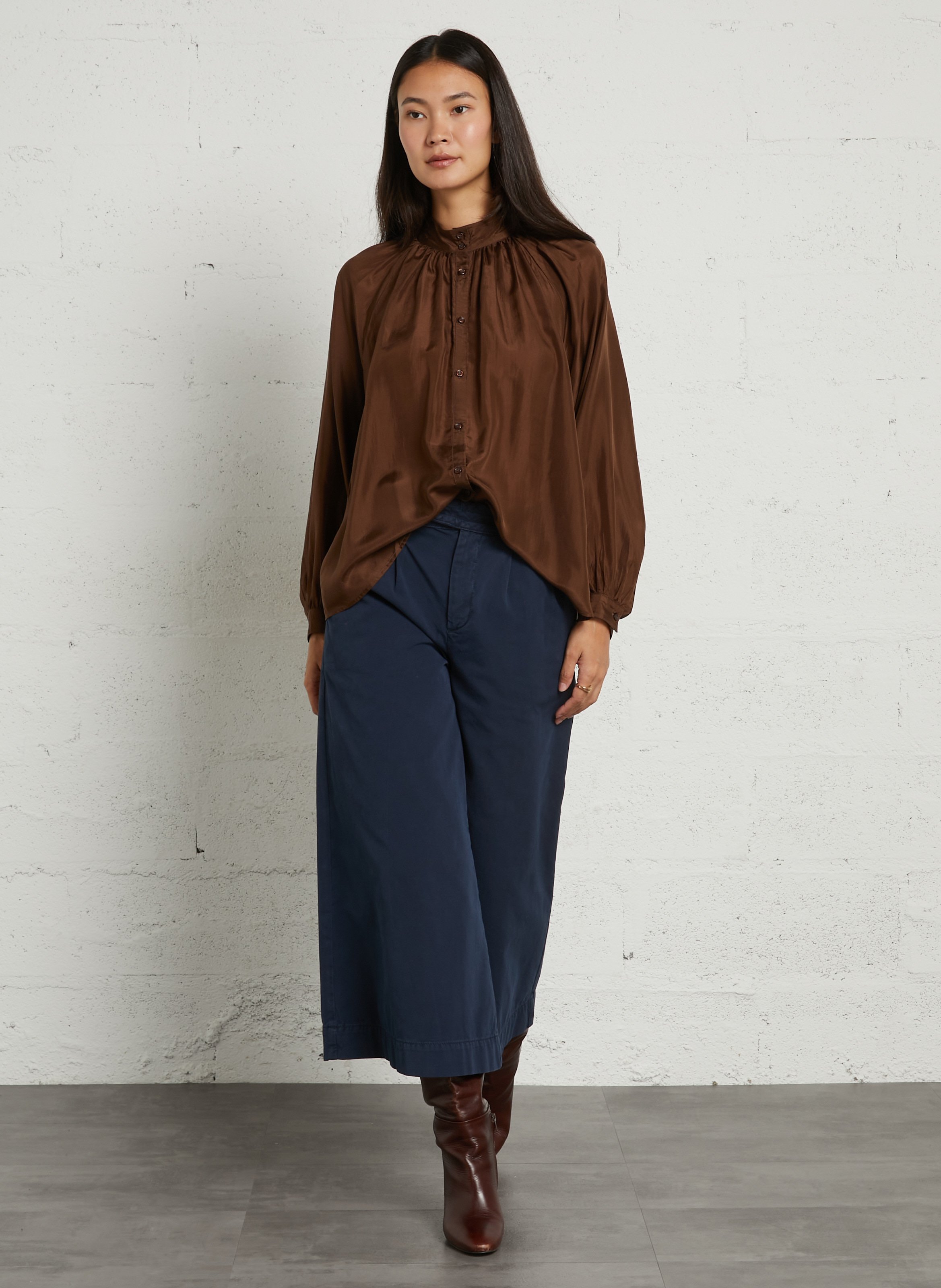 Baumwollbluse mit Stehkragen BELLEPIECE Braun