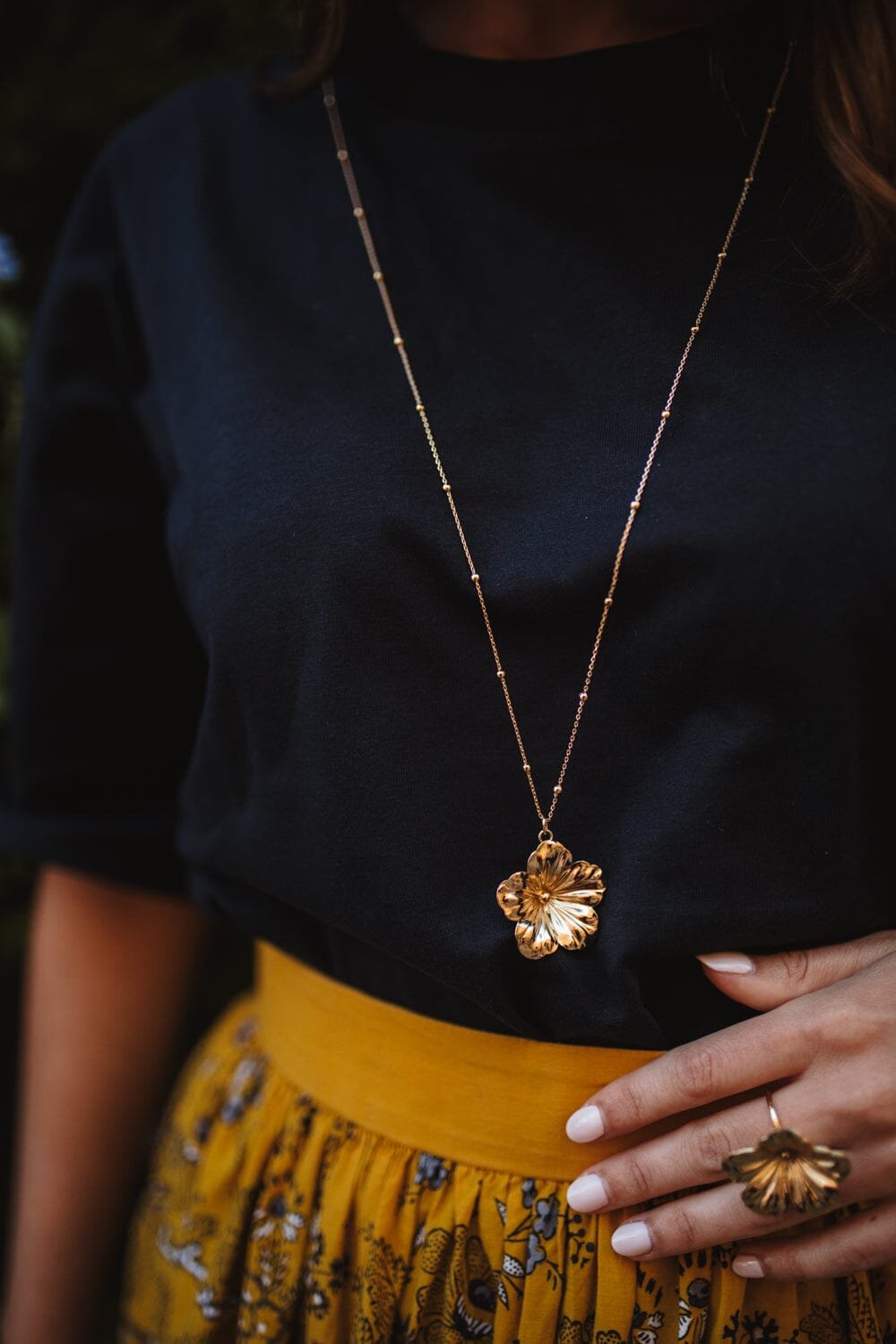 Silver plated flower pendant Golden
