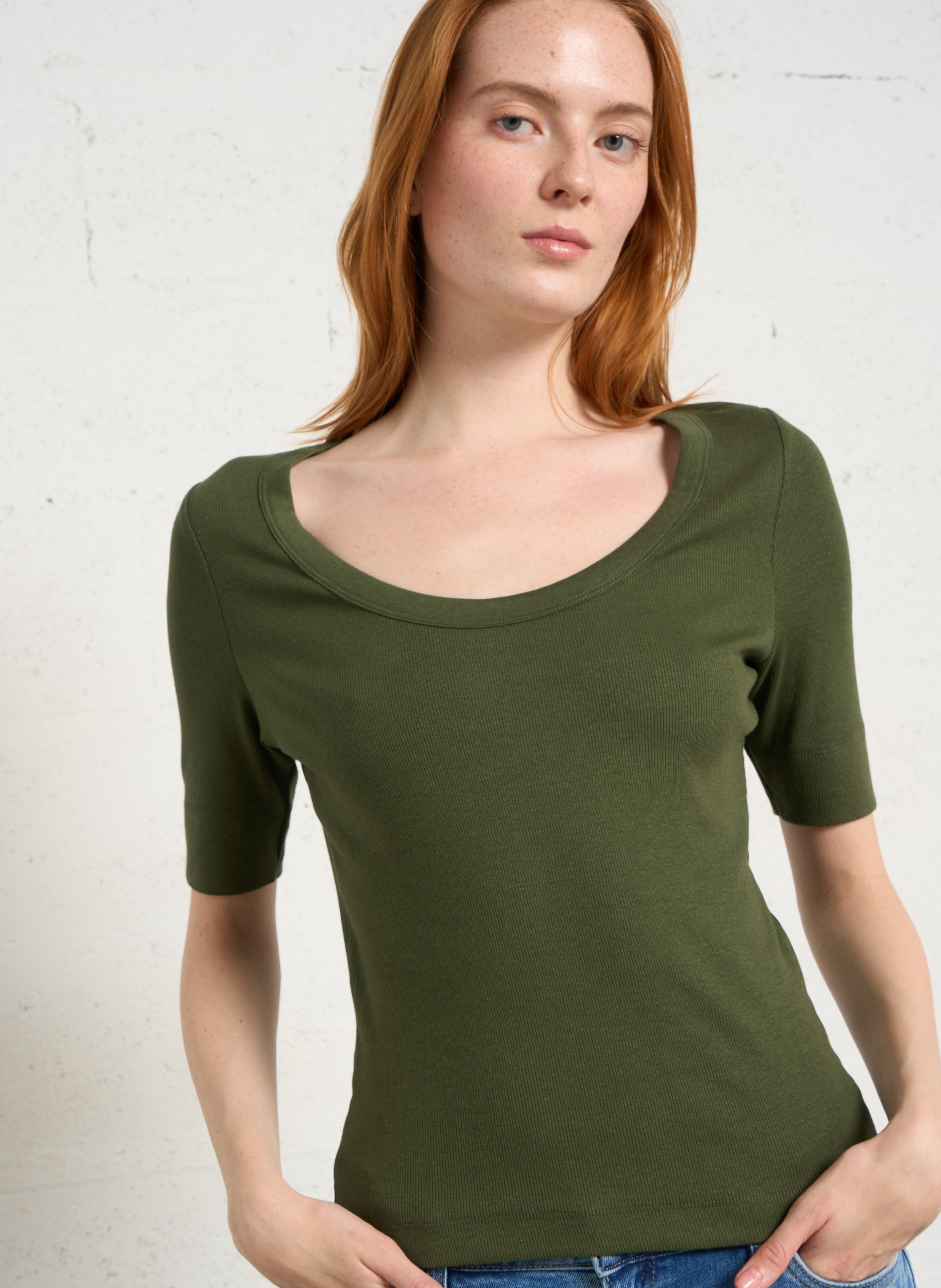 Tee-shirt col rond en coton mélangé MAISON 123 Kaki