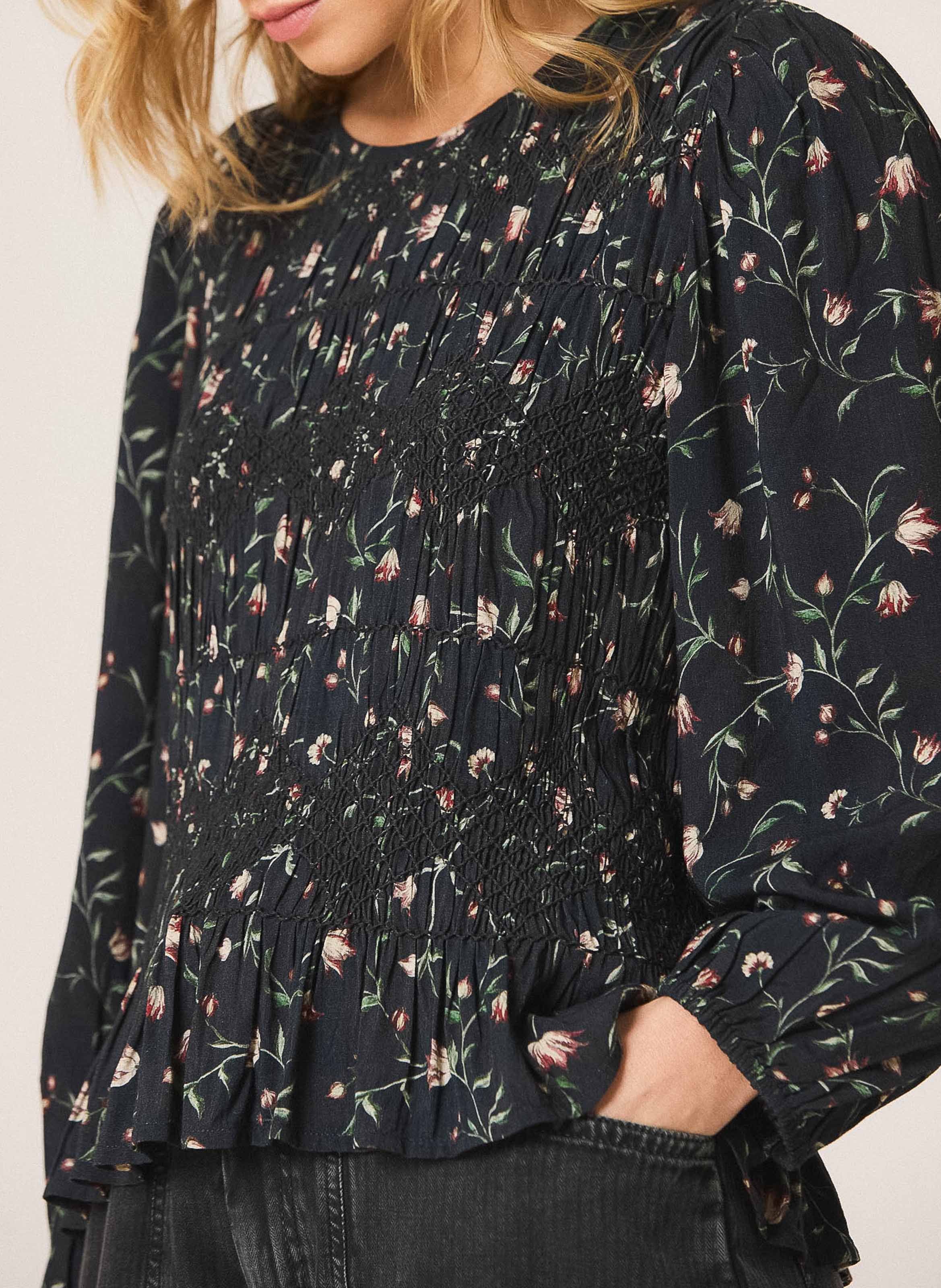 Weites Rundhals-Top mit Print INDI & COLD Blau