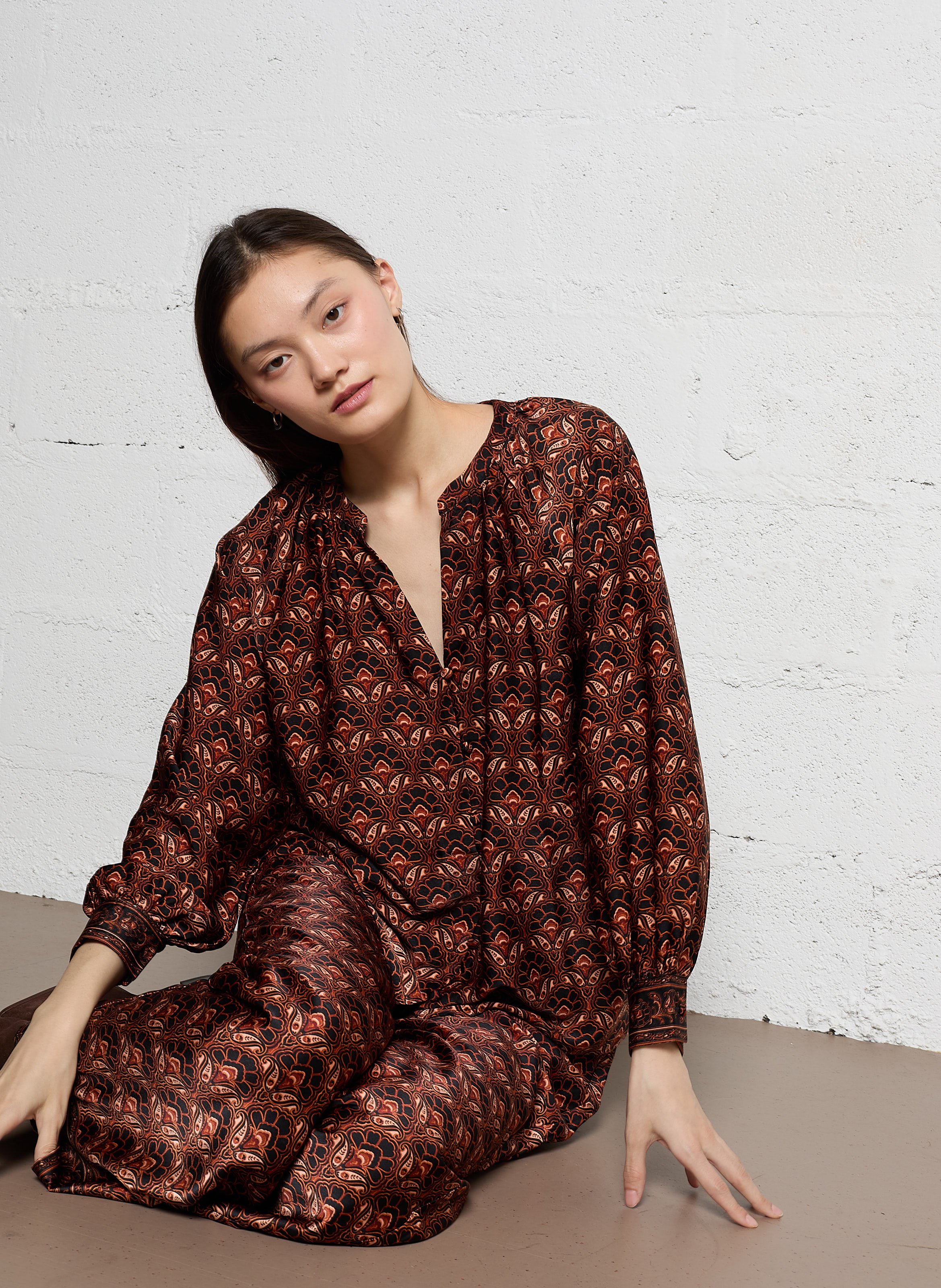 Chemise droite col V en coton LA PETITE ETOILE Marron