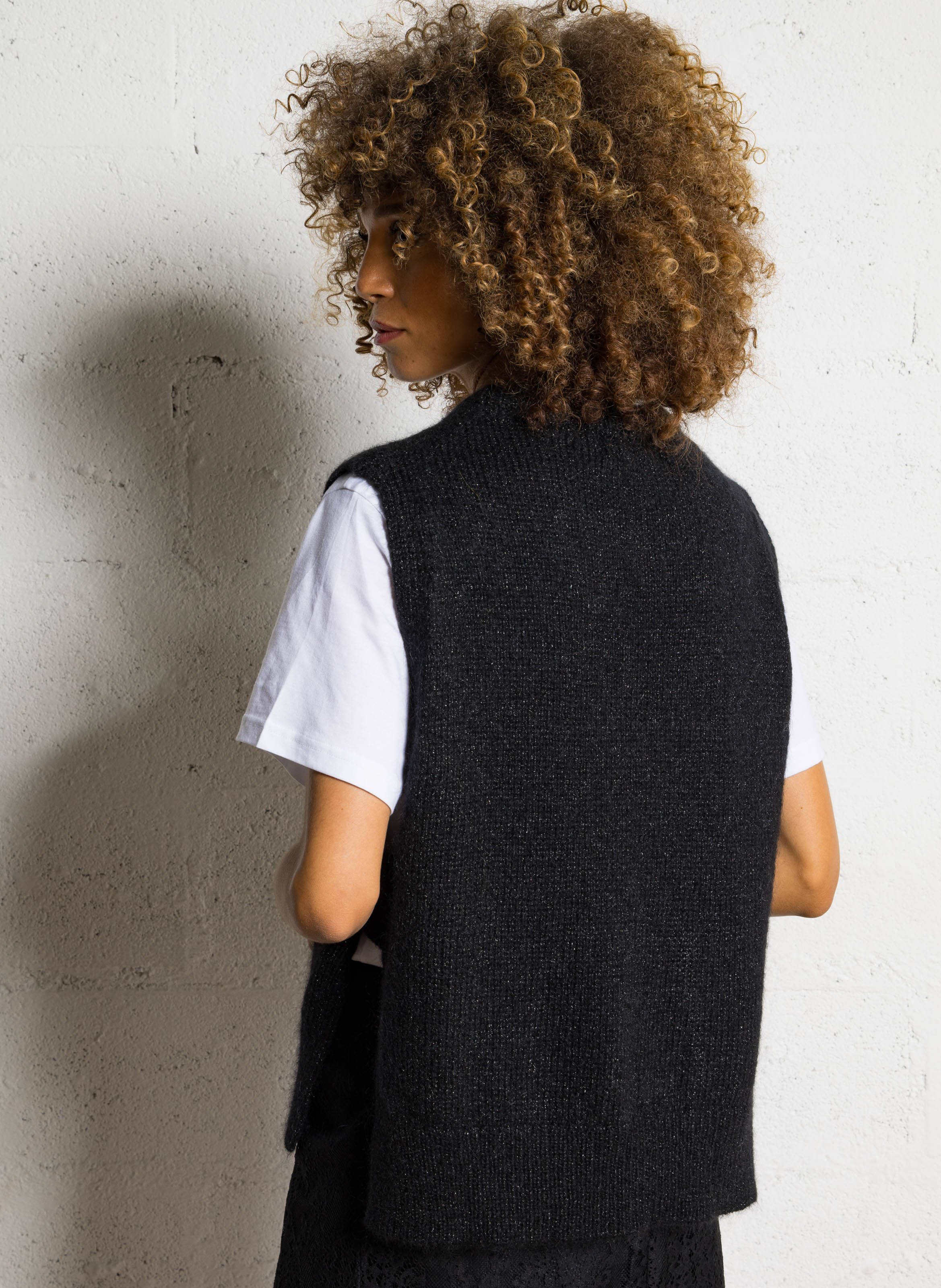 Oversized round neck metallic sweater MAISON ANJE Black