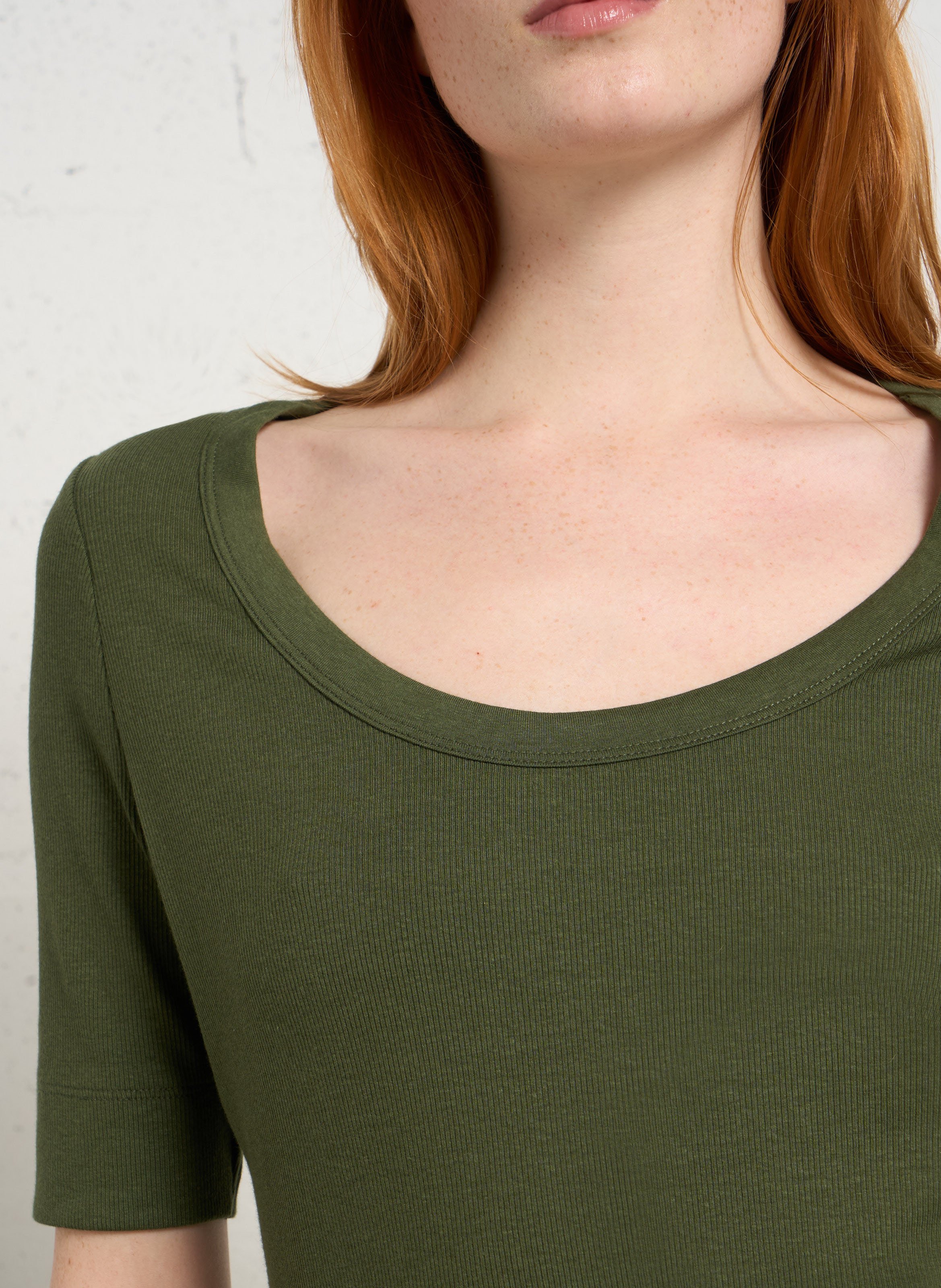 Tee-shirt col rond en coton mélangé MAISON 123 Kaki