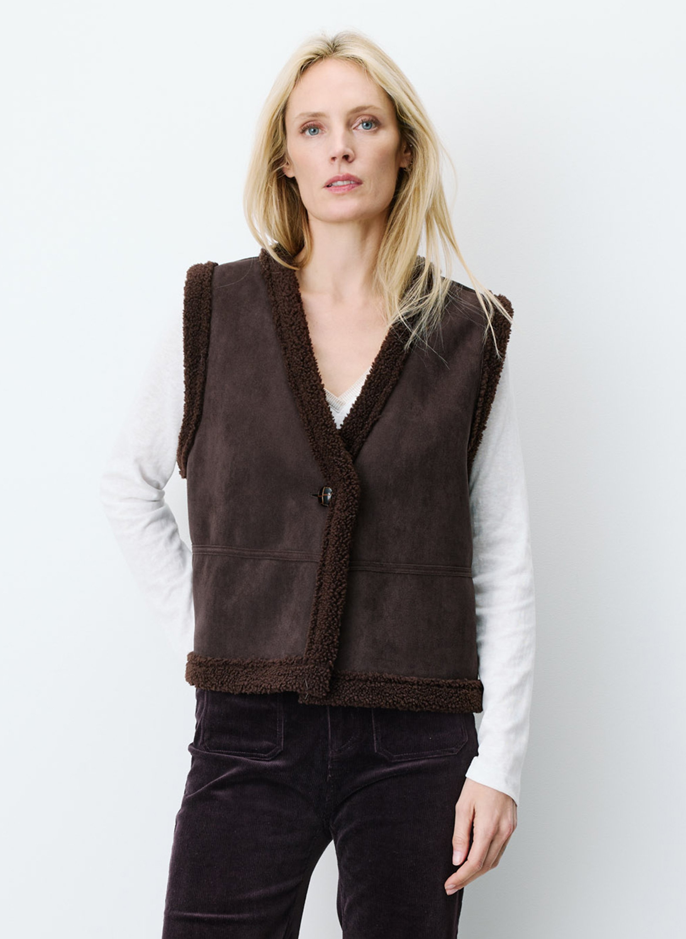Short straight V-neck jacket GRACE ET MILA Brown