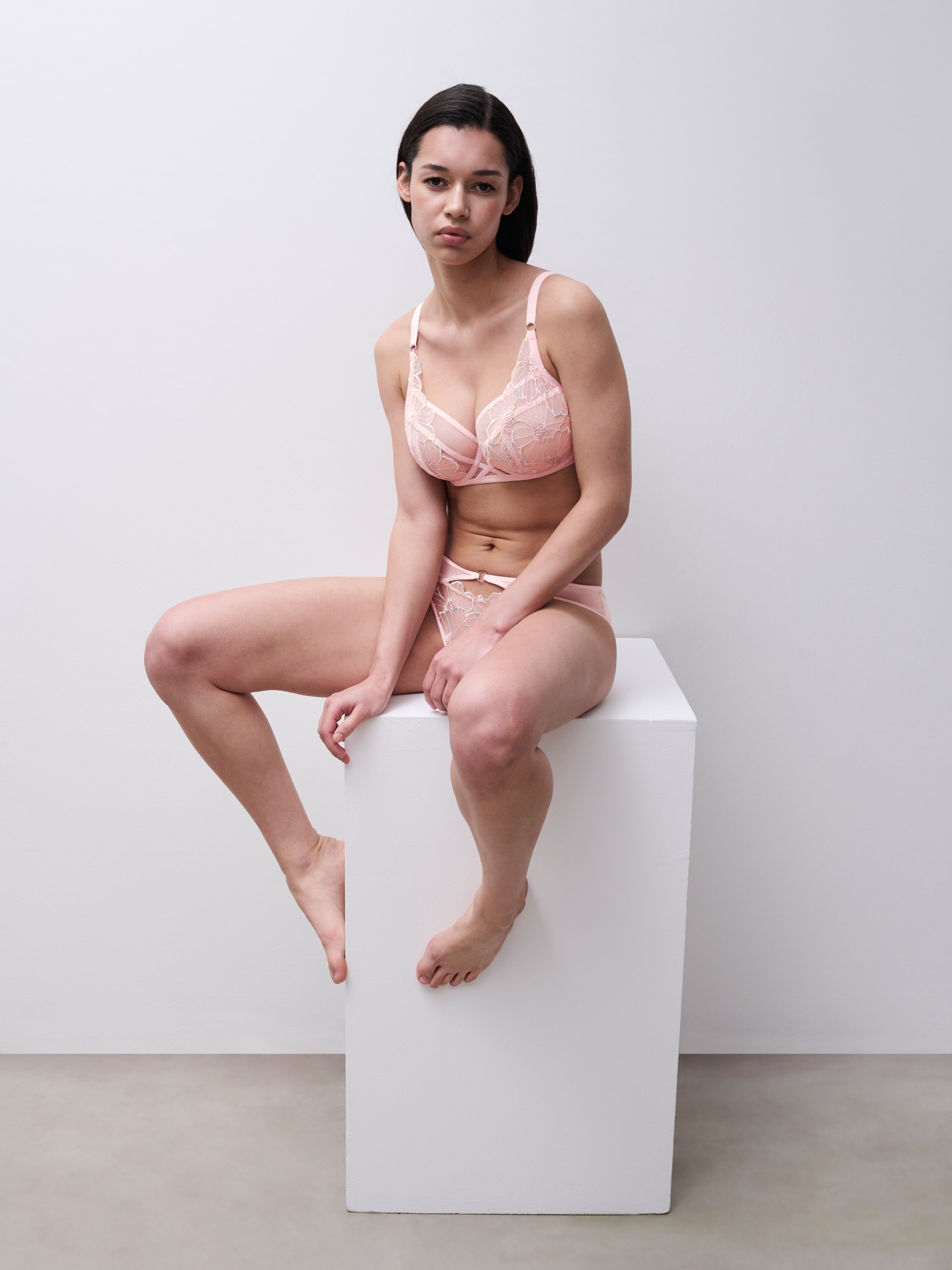Full-cup bra CHANTELLE PULP Pink