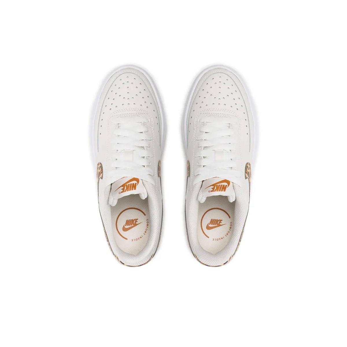 Low-top trainers NIKE White