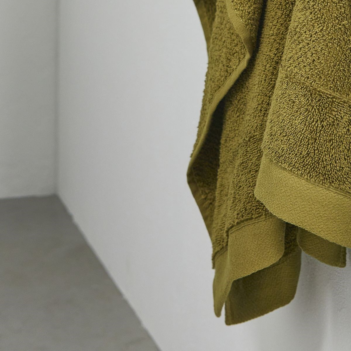 Solid color cotton bath towel Brown