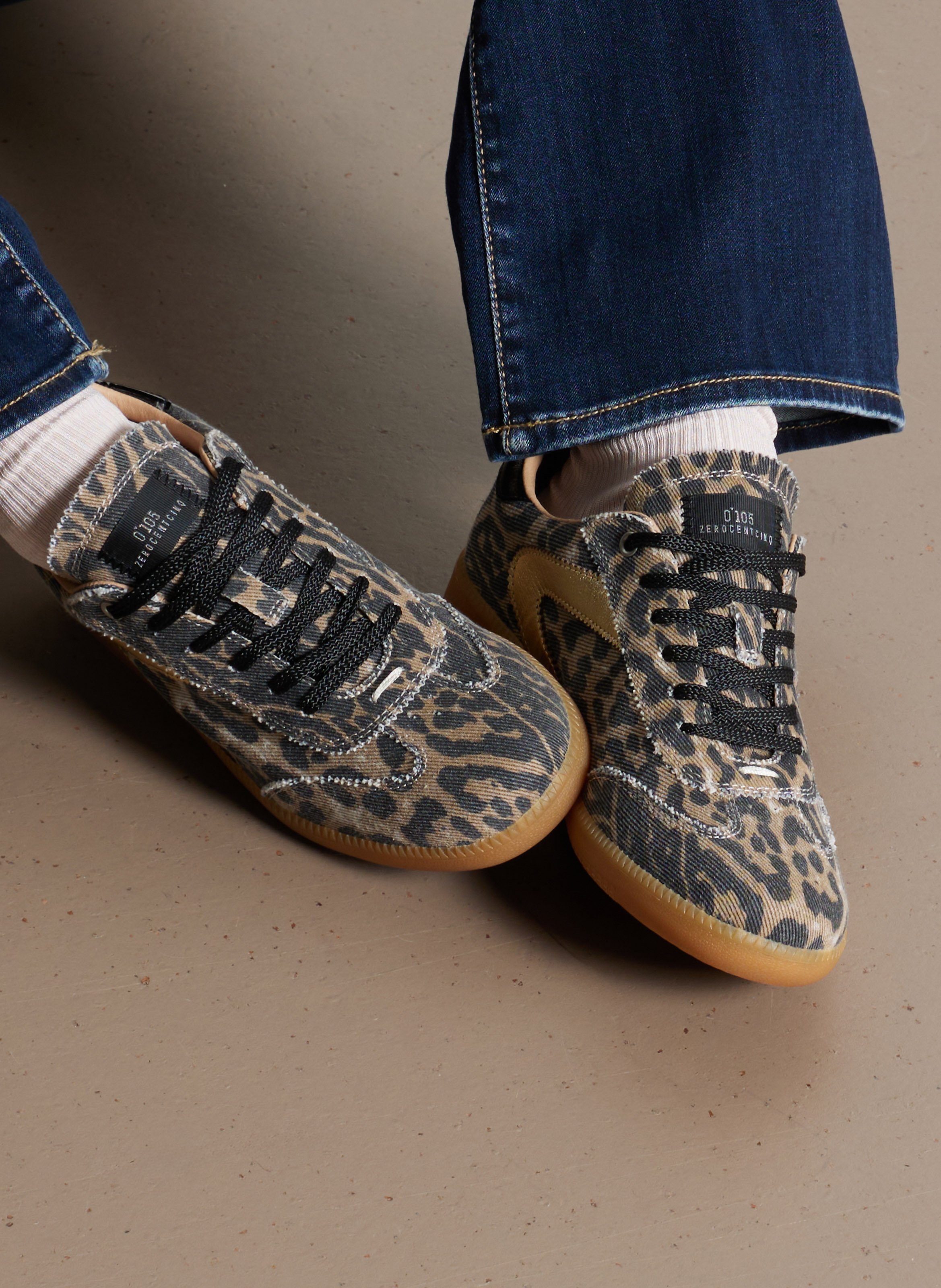 baskets basses imprimé léopard 0'105 Blanc