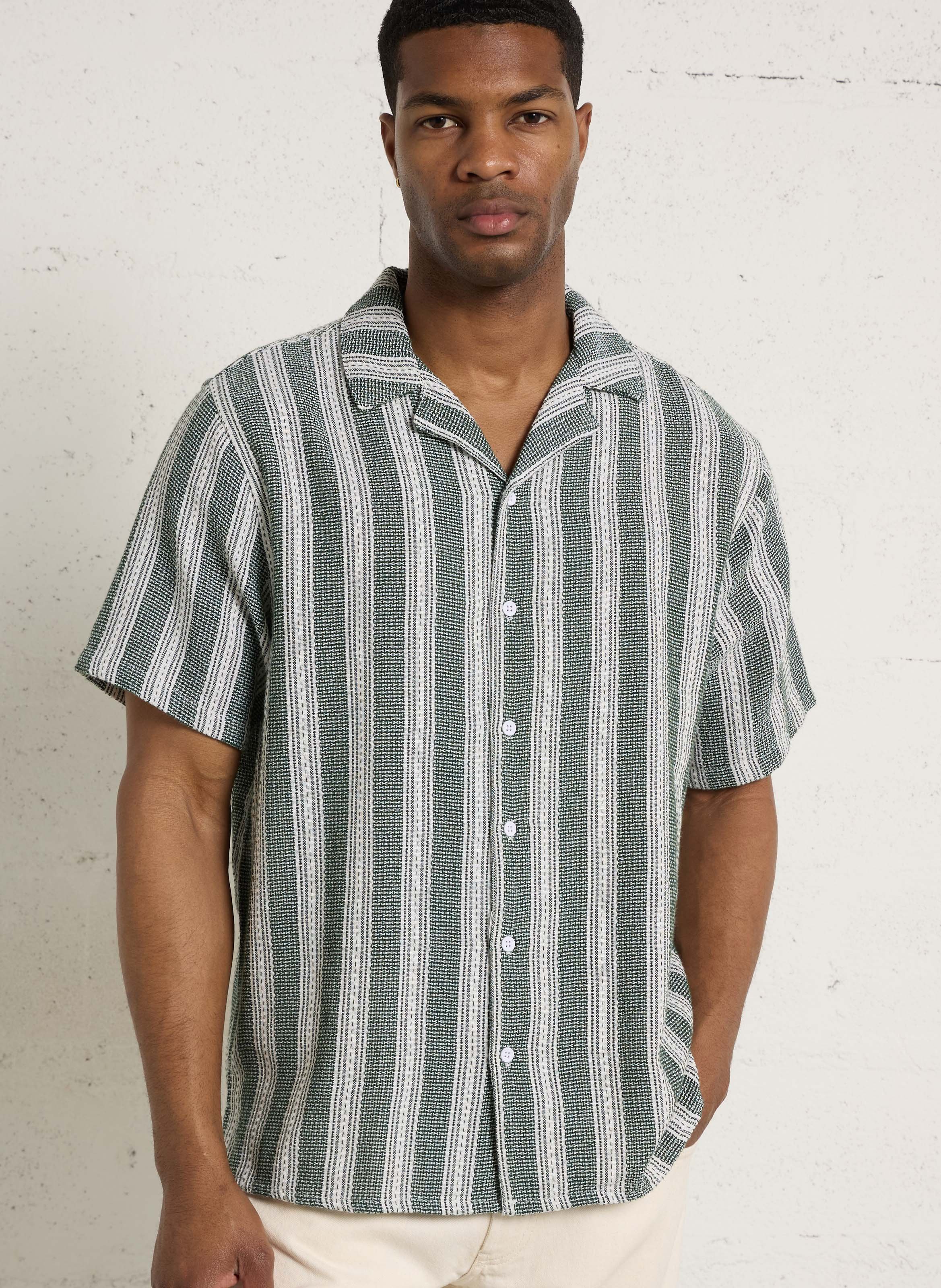 Straight striped shirt with classic collar SOLID Green