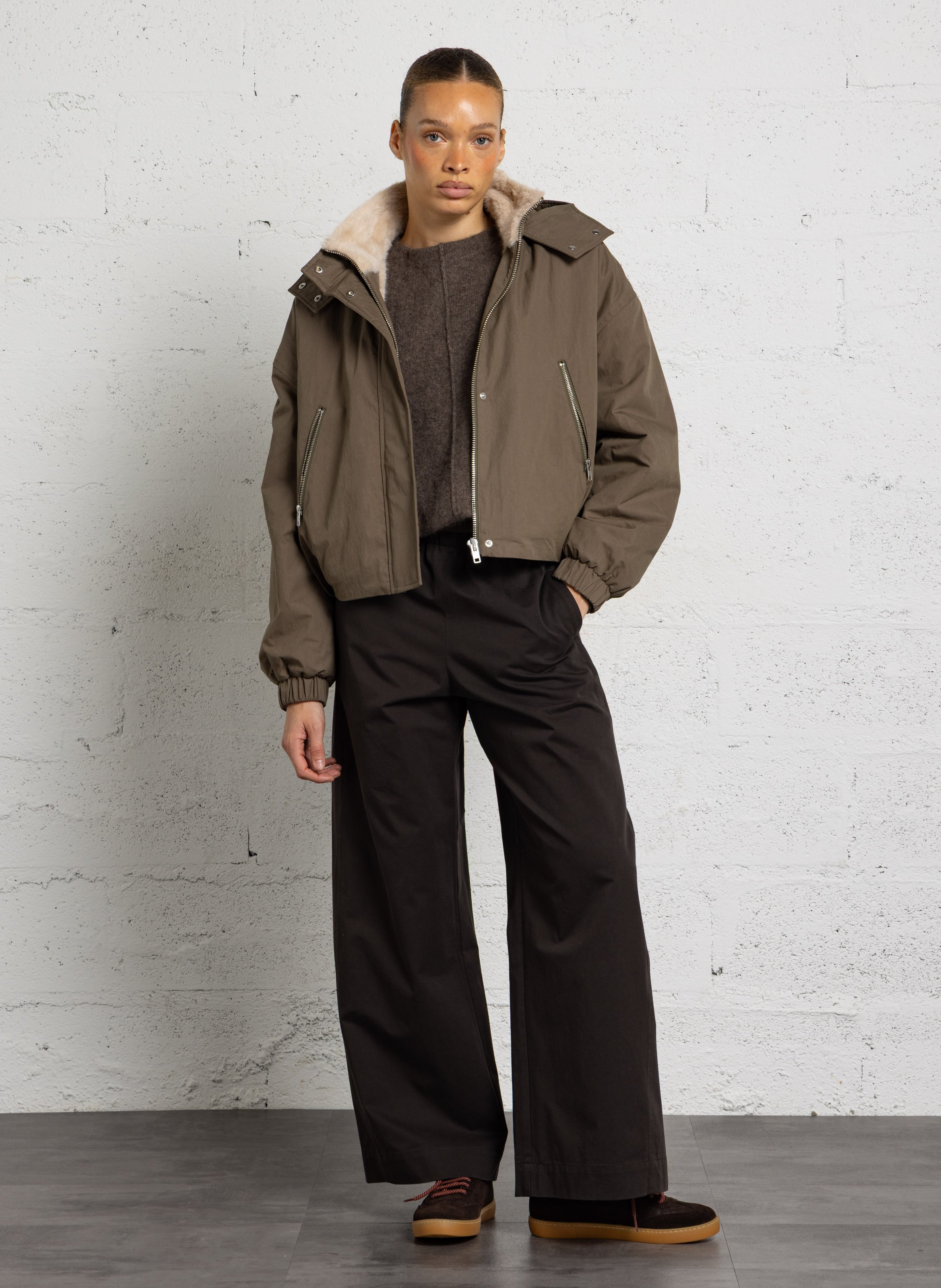 Weiter Baumwollmantel BELLEROSE Khaki