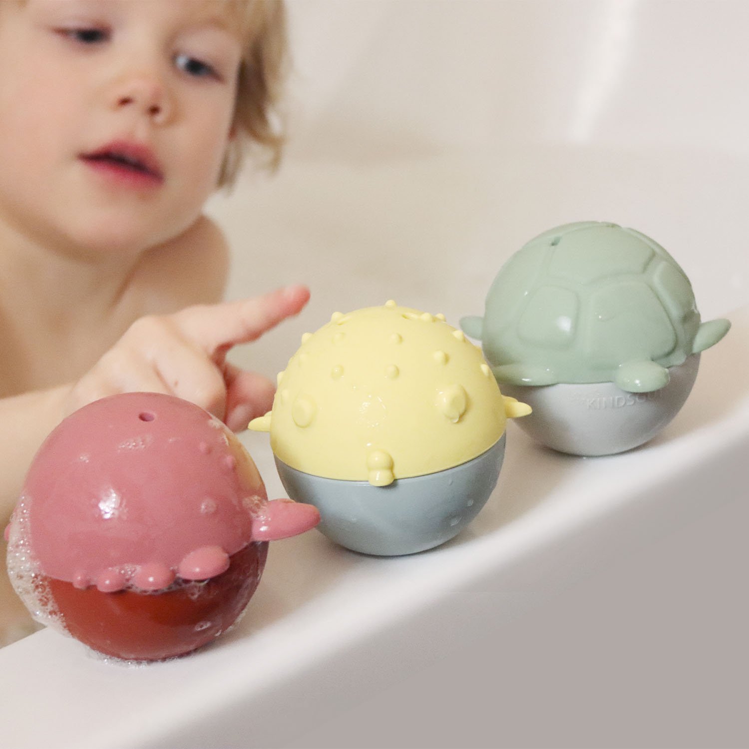 Bath toys KINDSGUT Grey