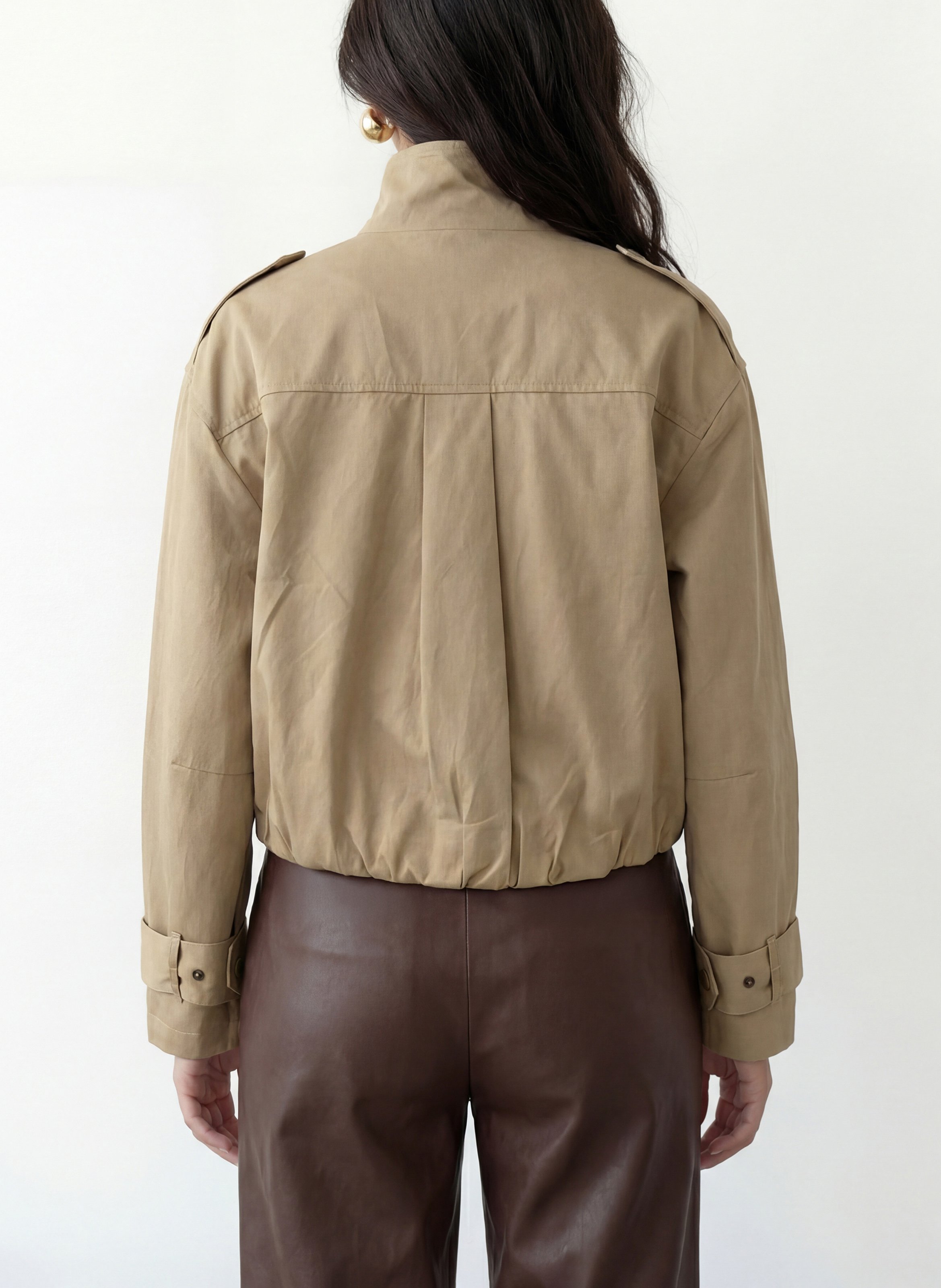Gerader Blouson mit Stehkragen KOOKAI Beige