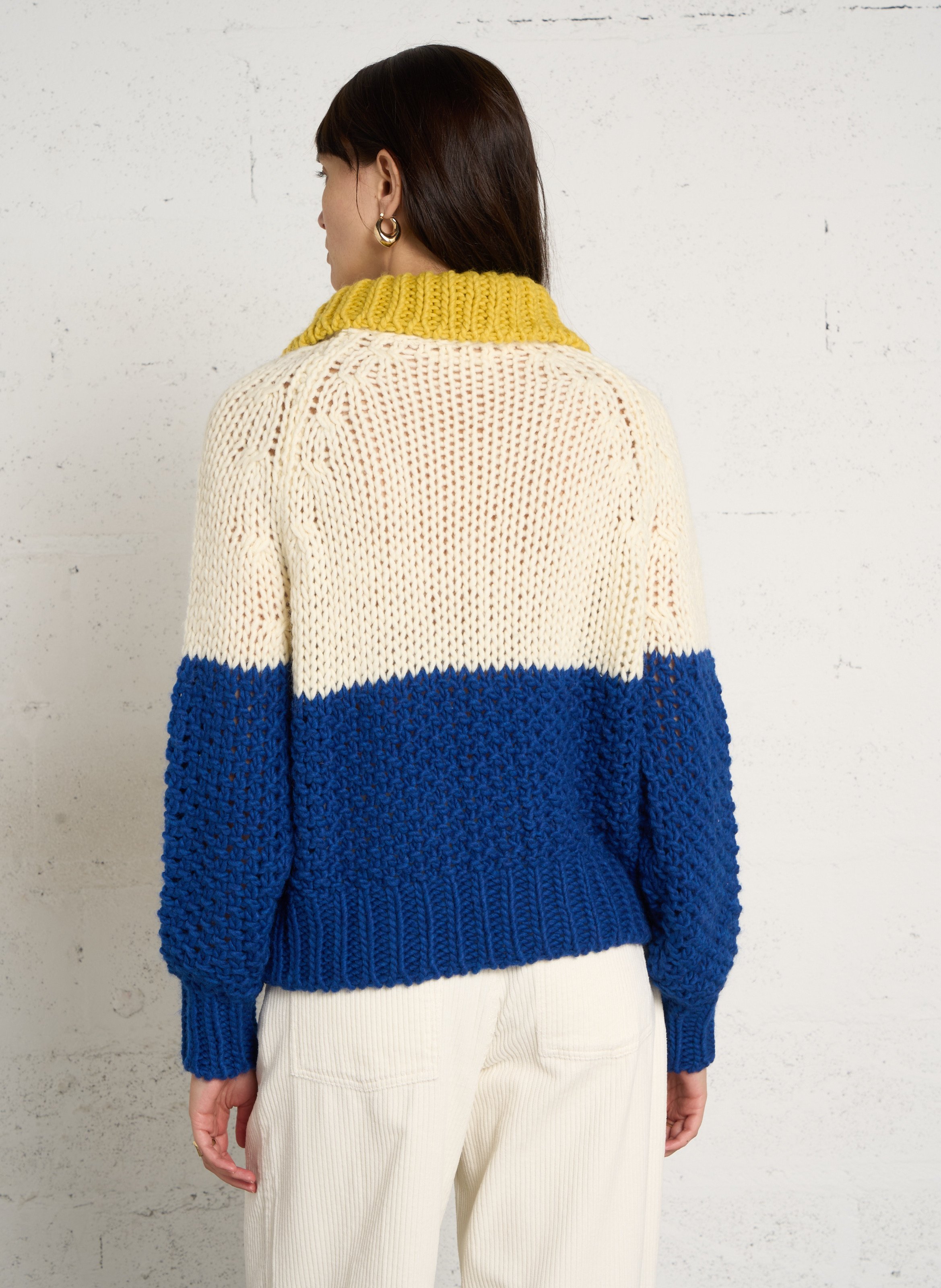 Weit geschnittener Pullover mit klassischem Kragen DR BLOOM Blau