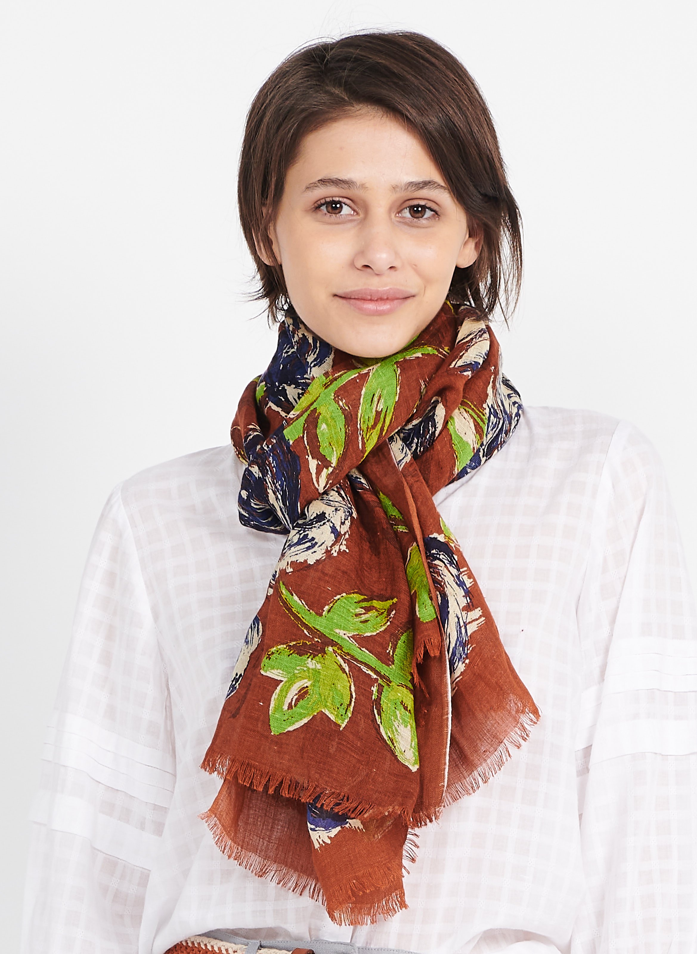 Kalinga Ashok Gucci Floral Shawl Kalinga Ashok Satin Scarf Primark