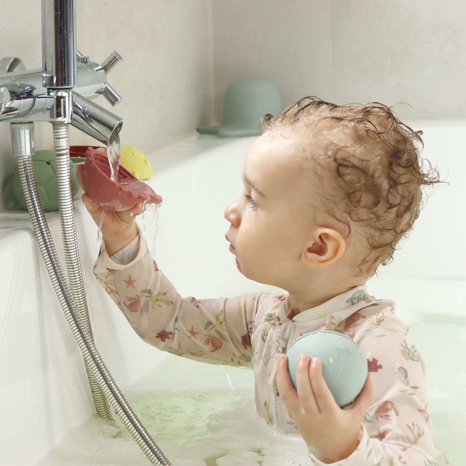 Bath toys KINDSGUT Grey