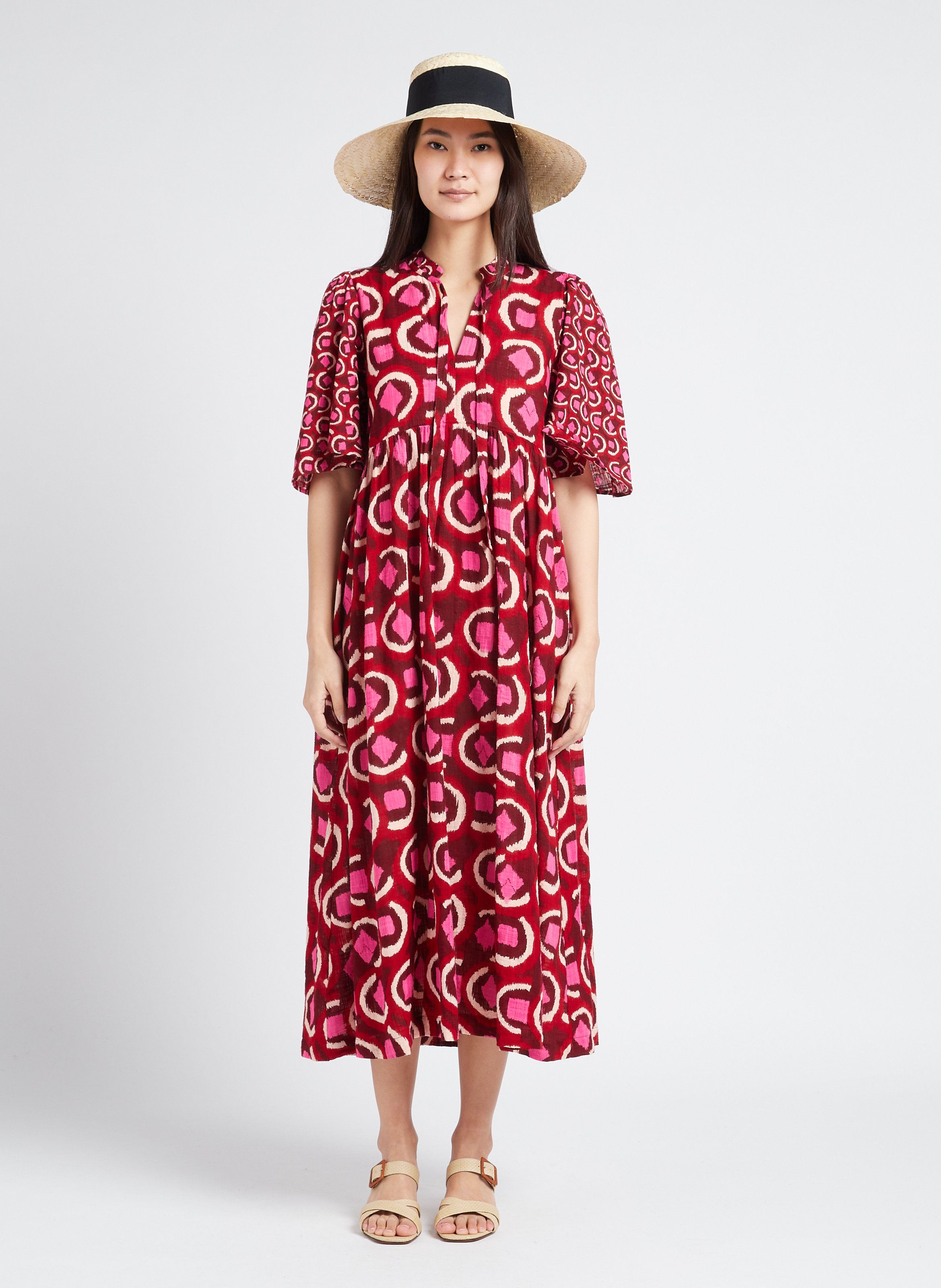 Sandales en cuir verni RIVECOUR Beige