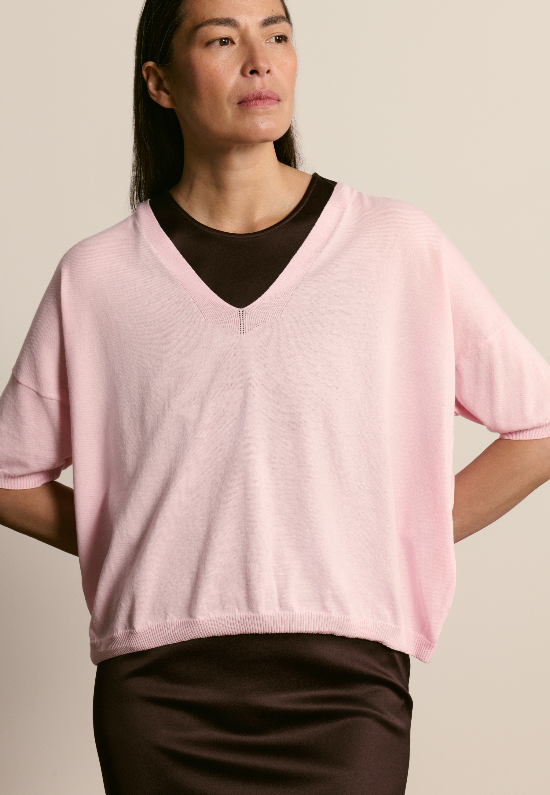 T-shirt col v en coton biologique MAISON MONTAGUT Rose