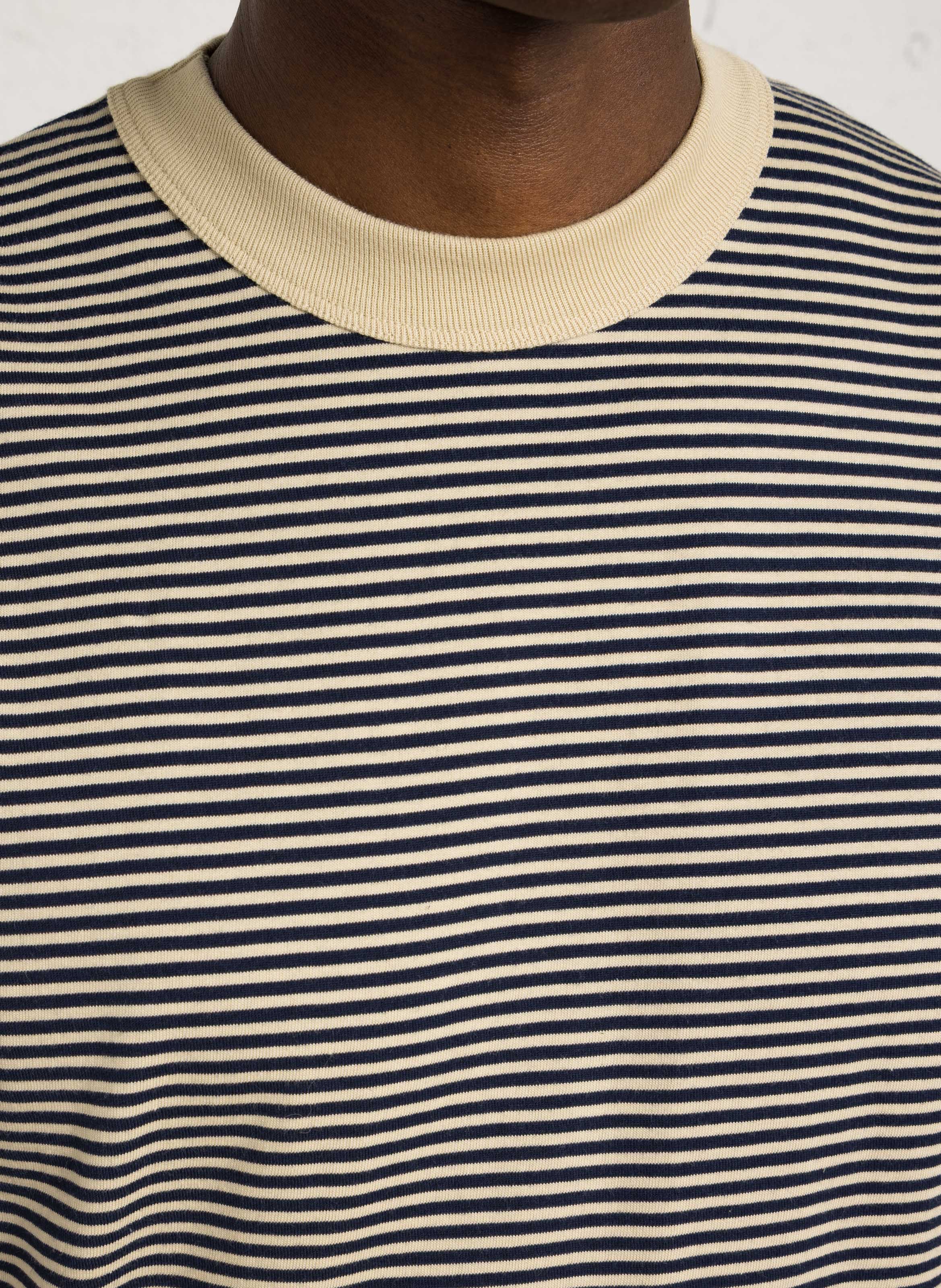 Gerade geschnittenes Rundhals-T-Shirt aus Baumwolle mit Streifen ARMOR LUX Beige