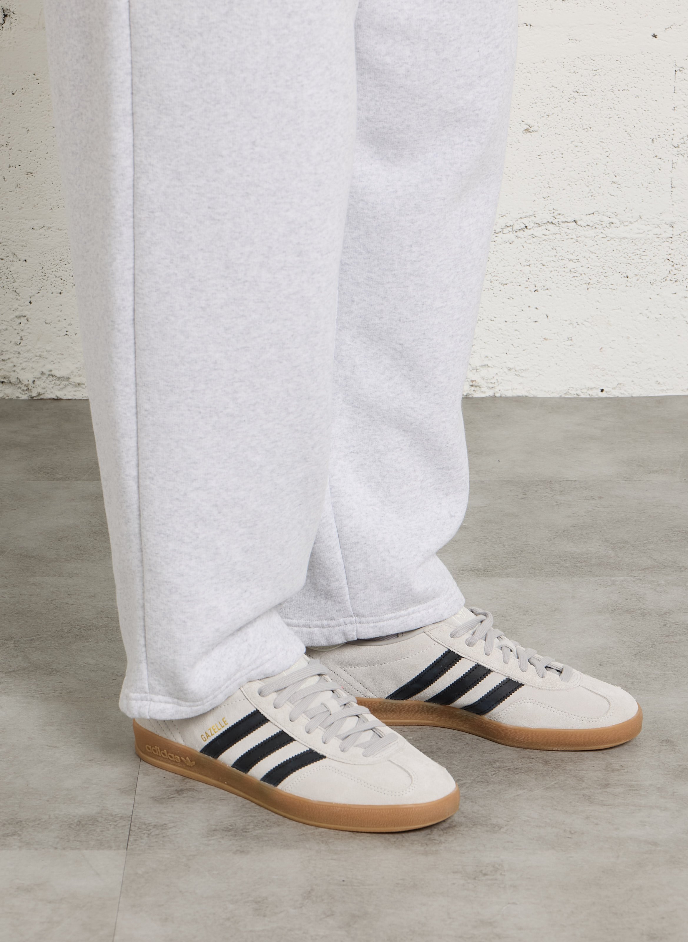 Baskets basses en cuir ADIDAS Gris