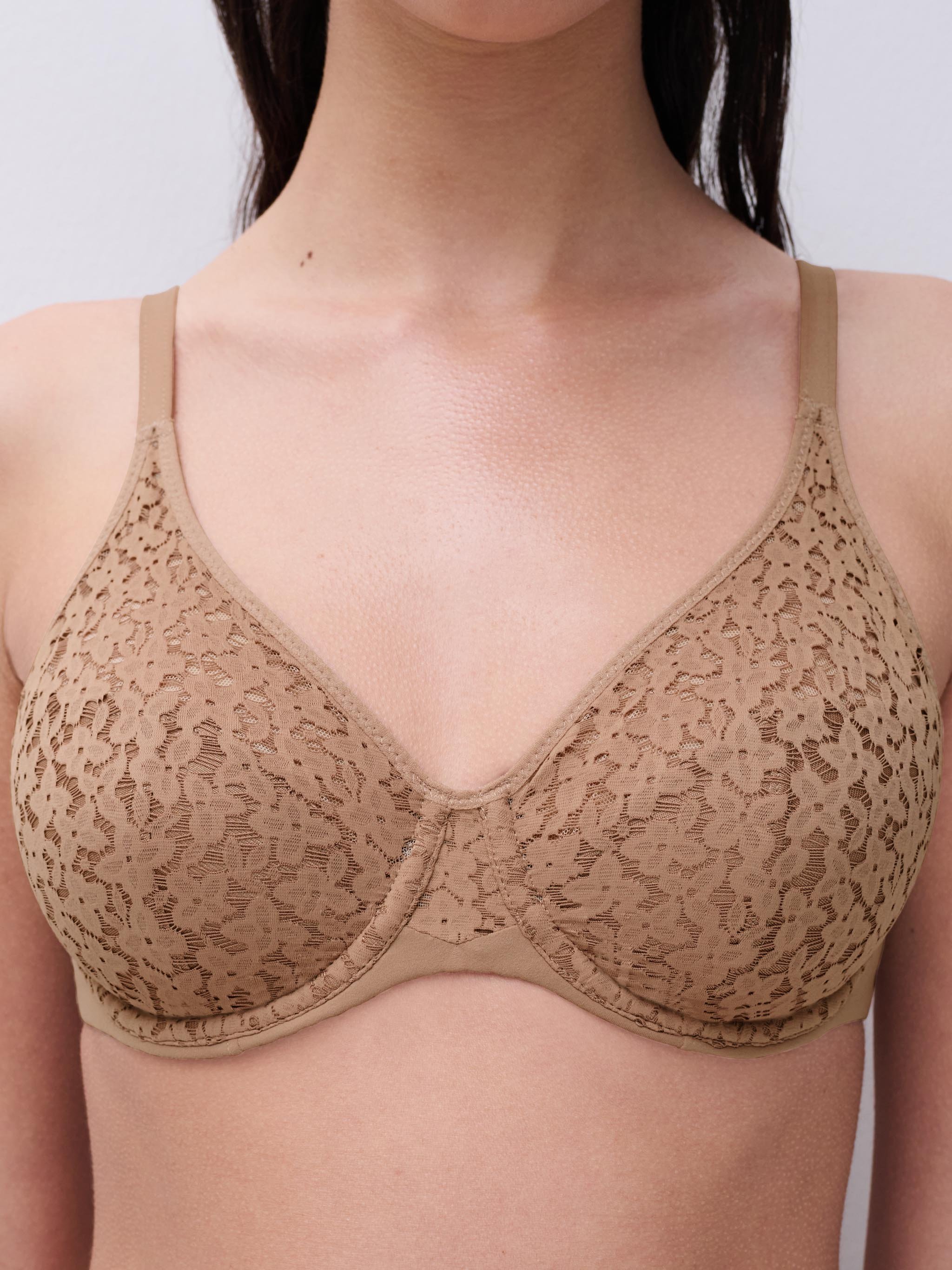 Moulded full-cup bra CHANTELLE Beige