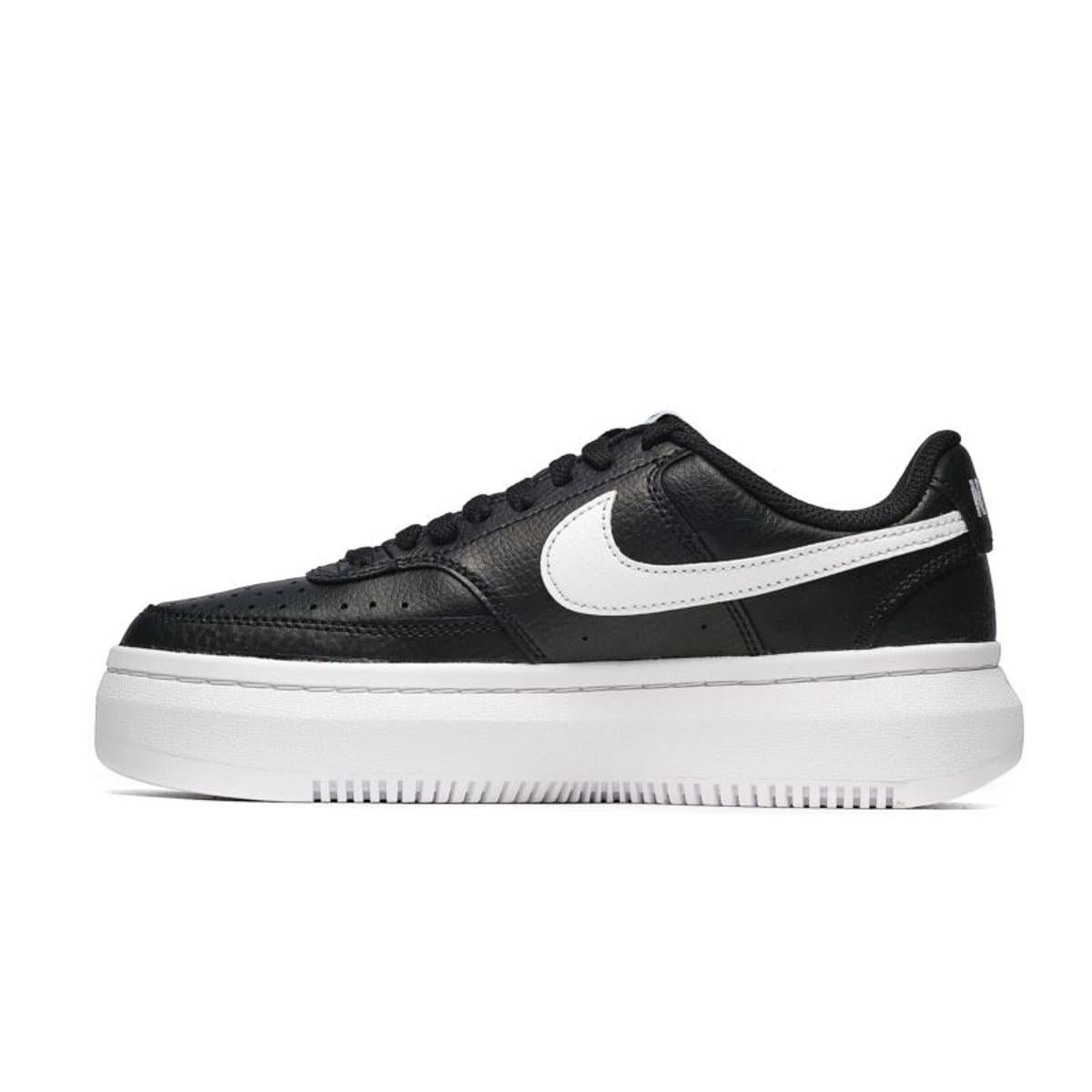 Low-top trainers NIKE Black